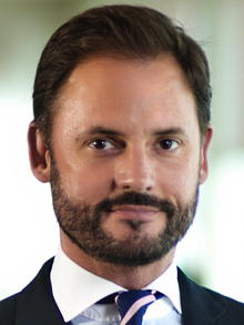 Gordon A. Debus wechselt zu Rocco Forte