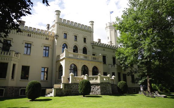 Schloss Reichenow als Hotel wiedereröffnet