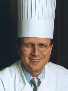 Klaus Böhler geht nach 40 Dienstjahren