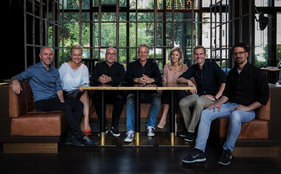 Geschäftsleitung um sechs Positionen erweitert