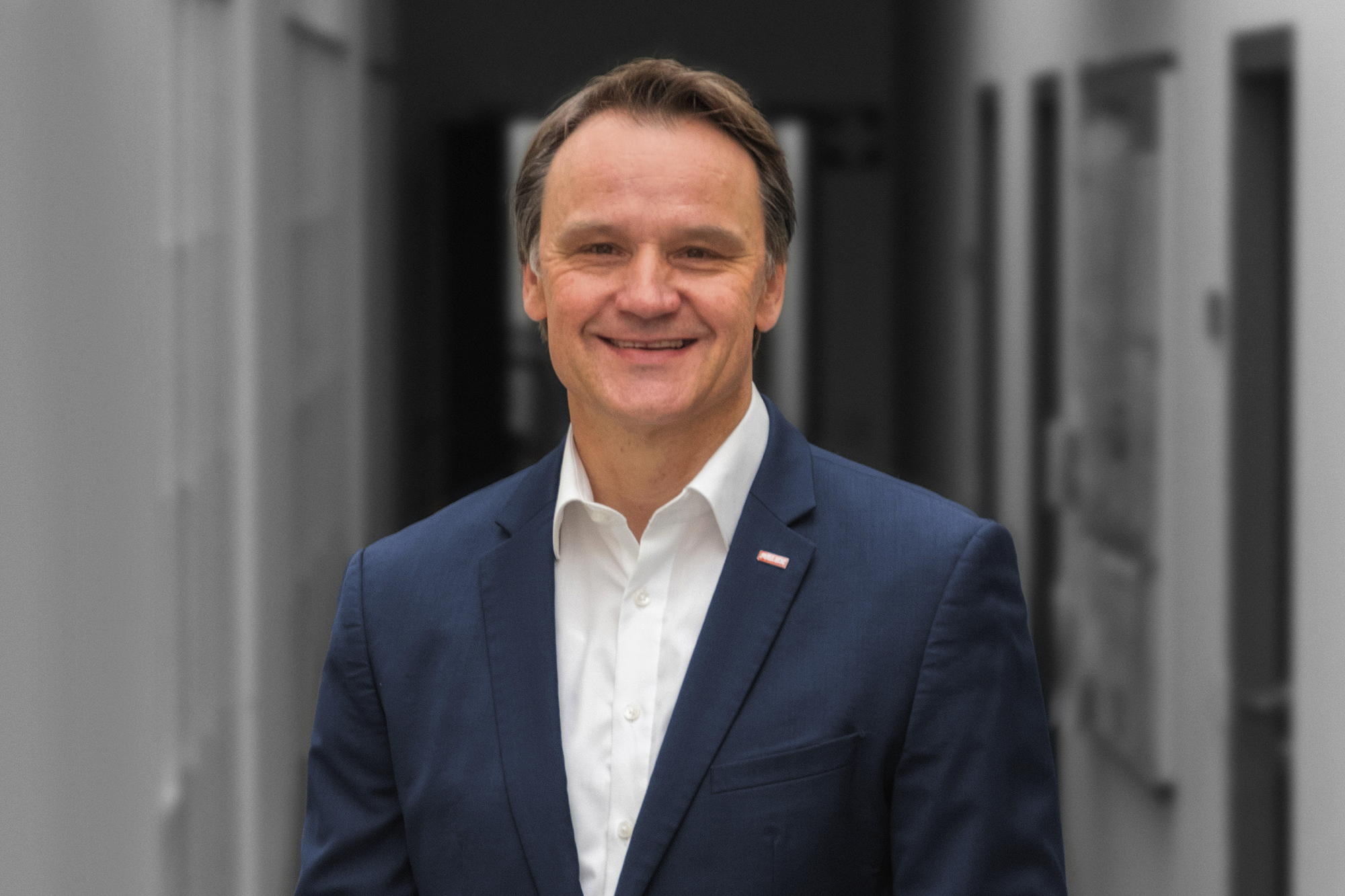 Torsten Hehner folgt im Vorstand auf Erhard Ikas