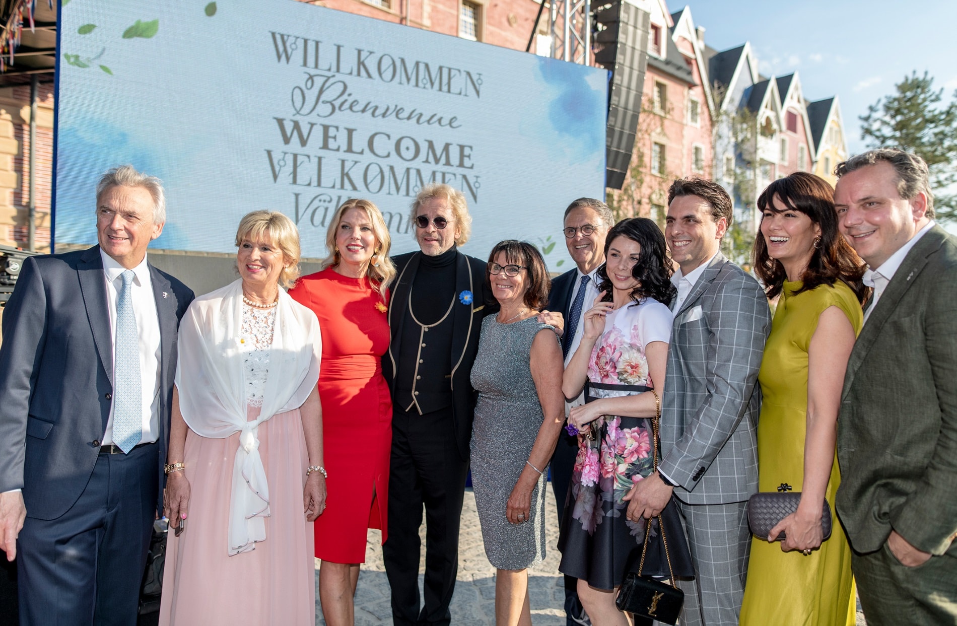 Krønasår mit großem Fest eröffnet