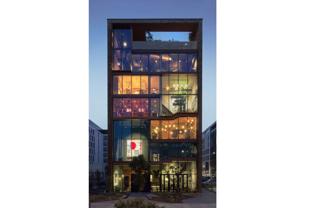 ArtInvest sichert sich das Lindley Lindenberg Hotel Tophotel.de