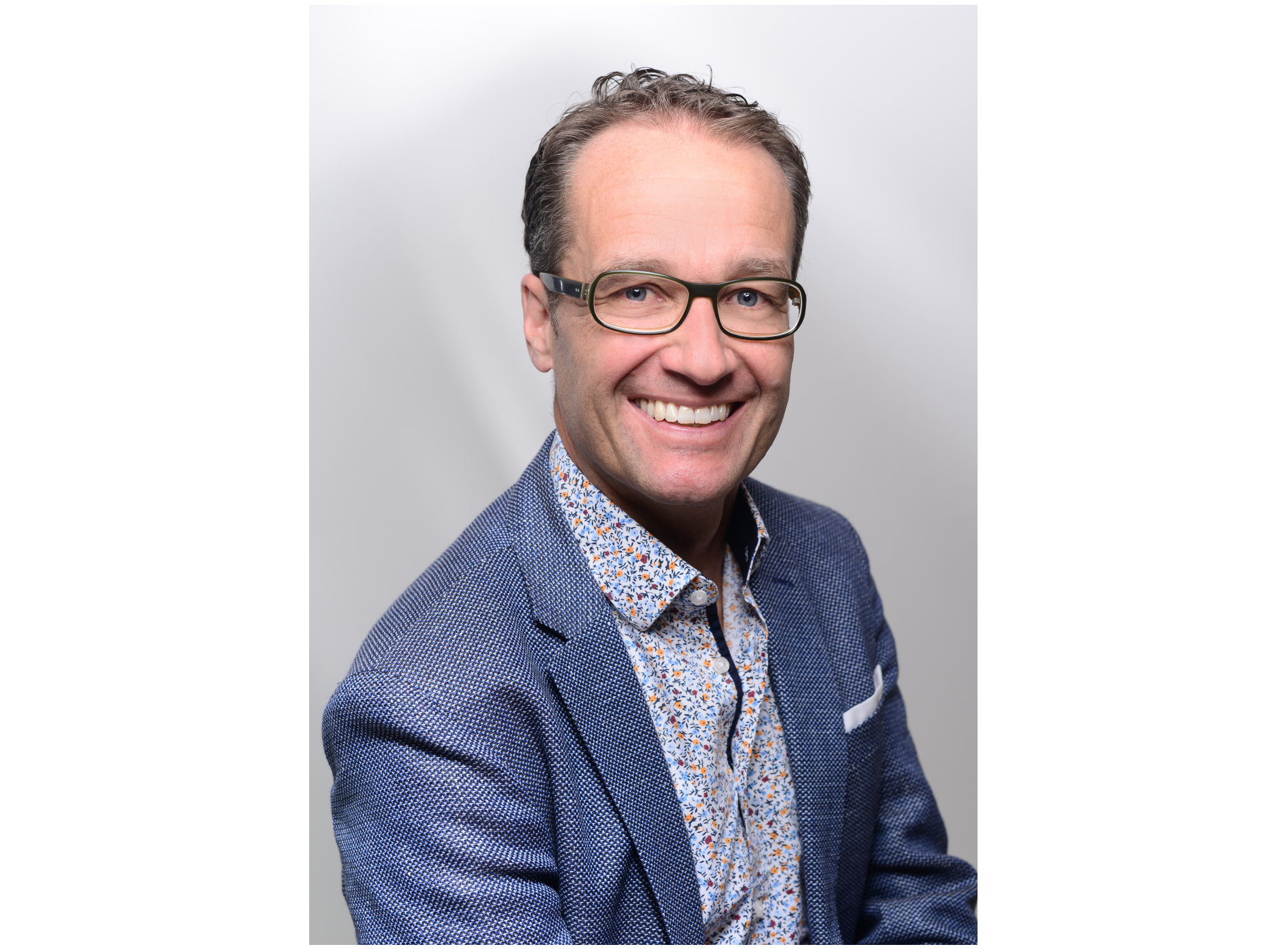 Dirk Führer wird Chief Commercial Director