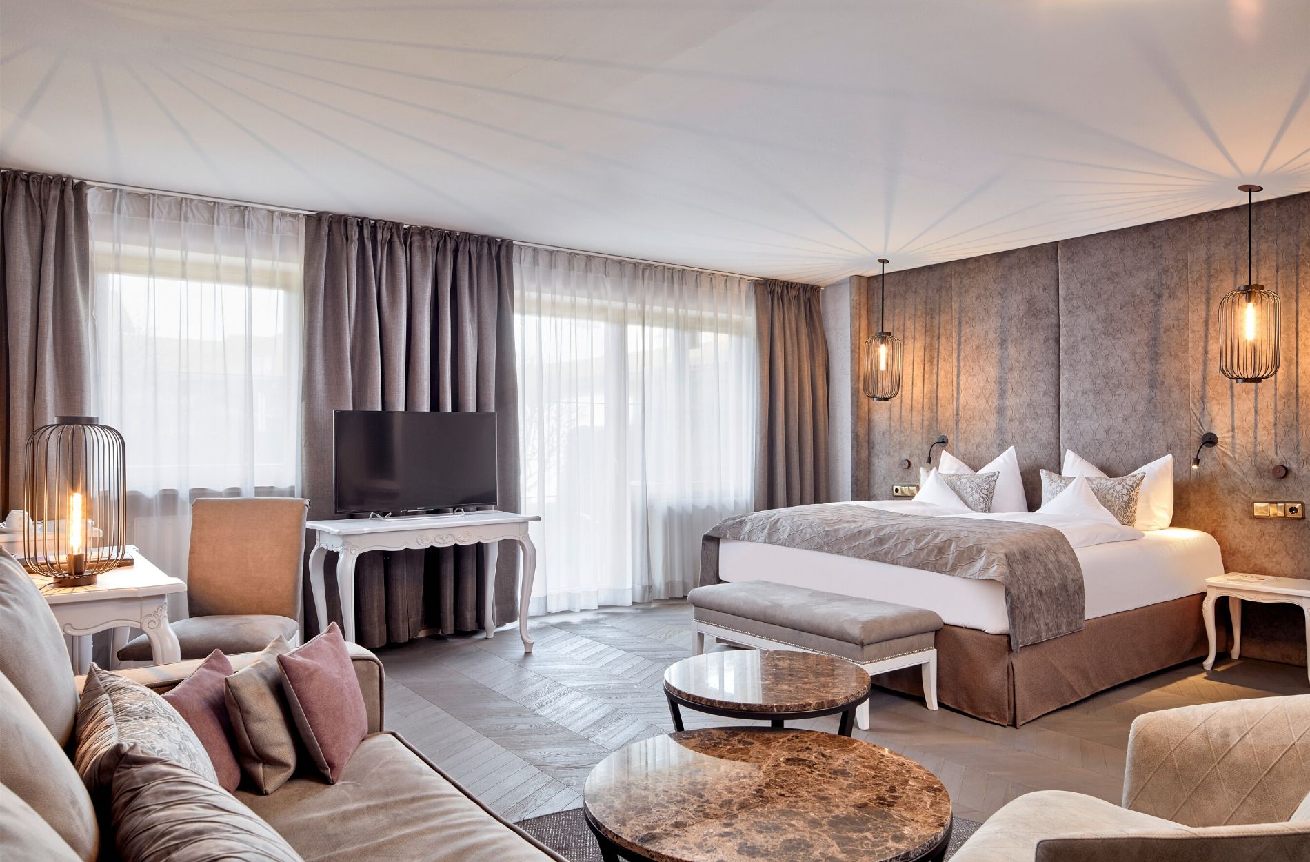 Von Öko-Schwimmteich bis Kunst am Dach