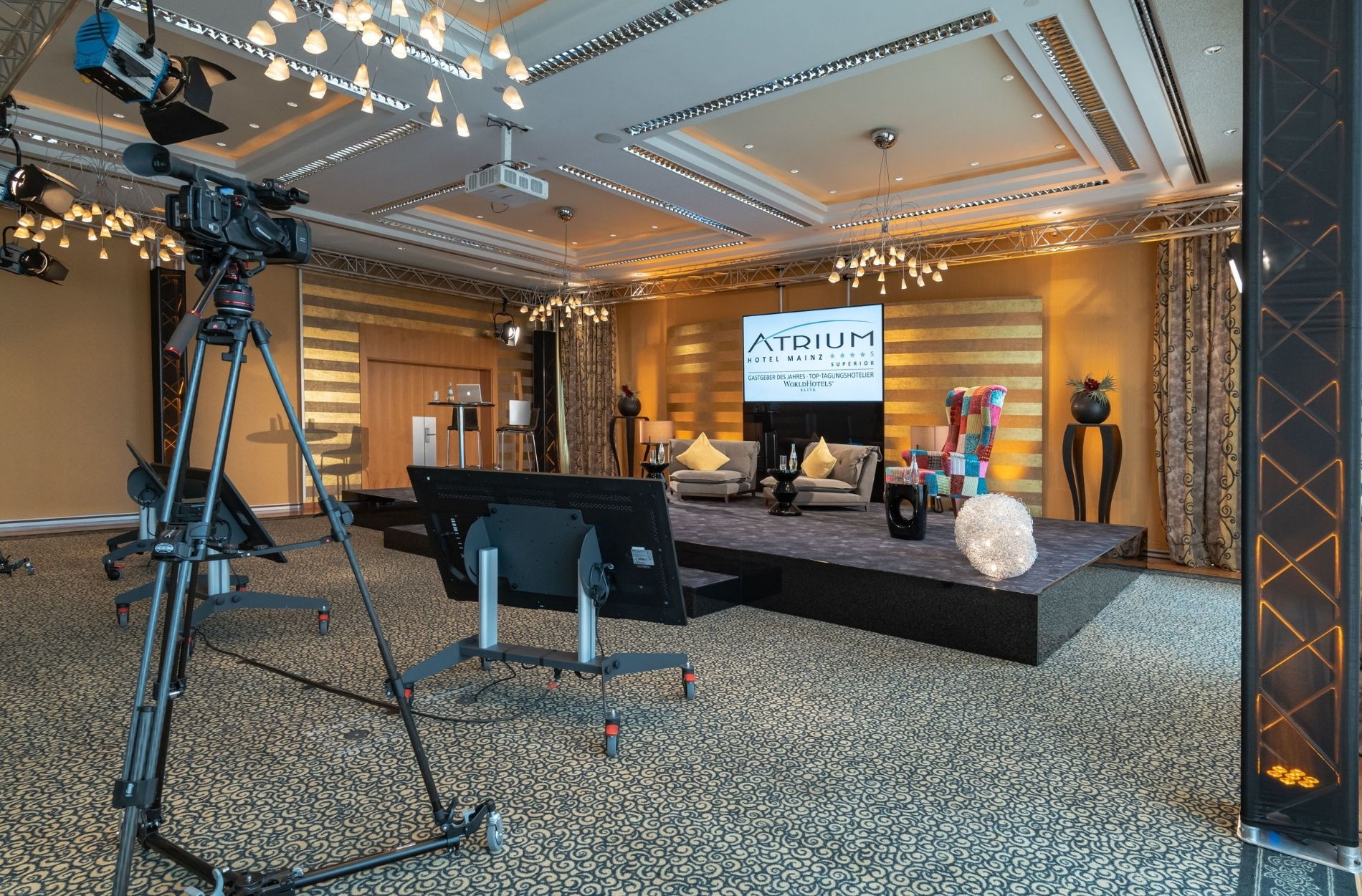 Atrium Hotel Mainz installiert professionelles Streaming-Studio