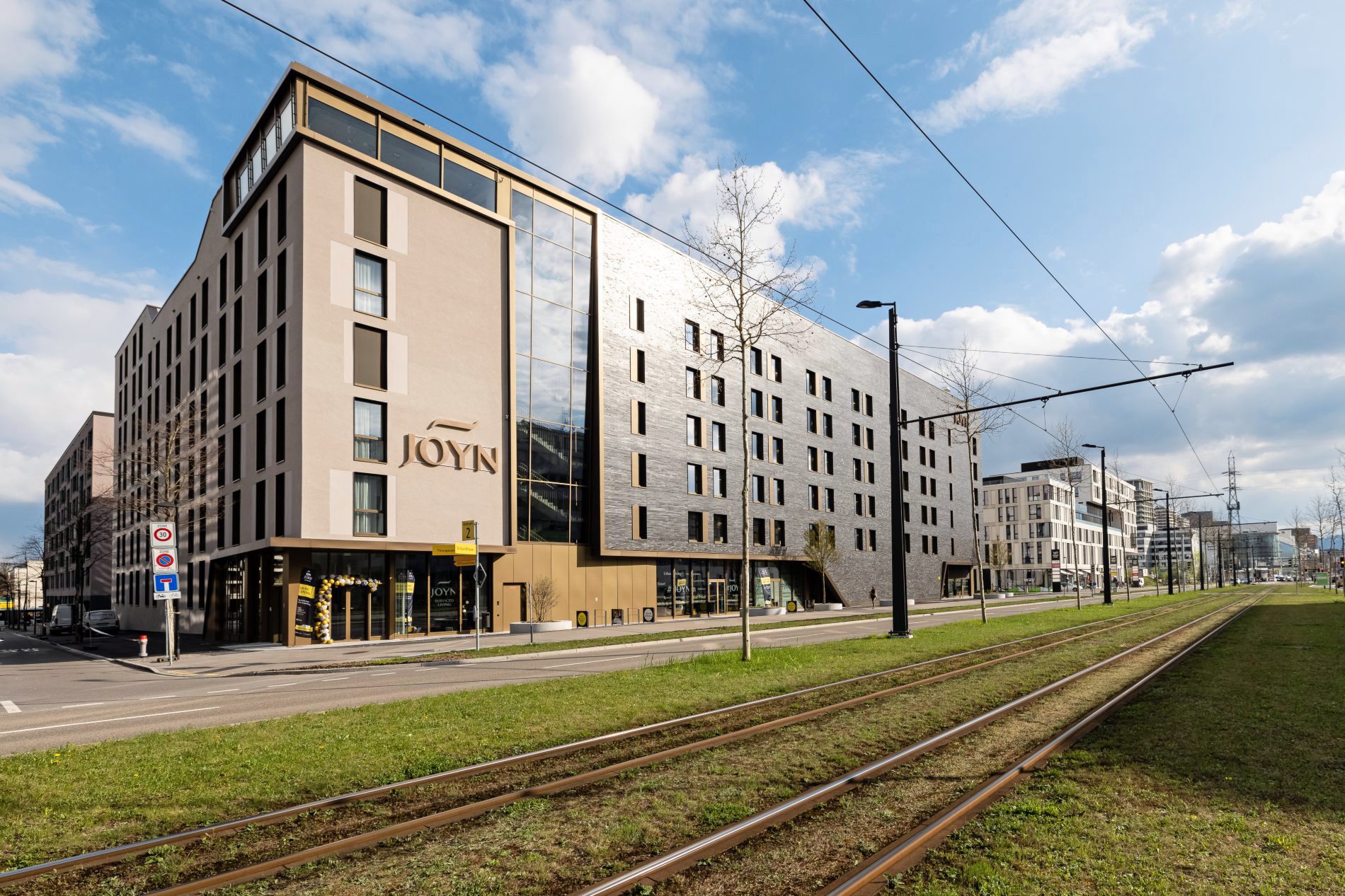 Erstes Haus in Zürich eröffnet