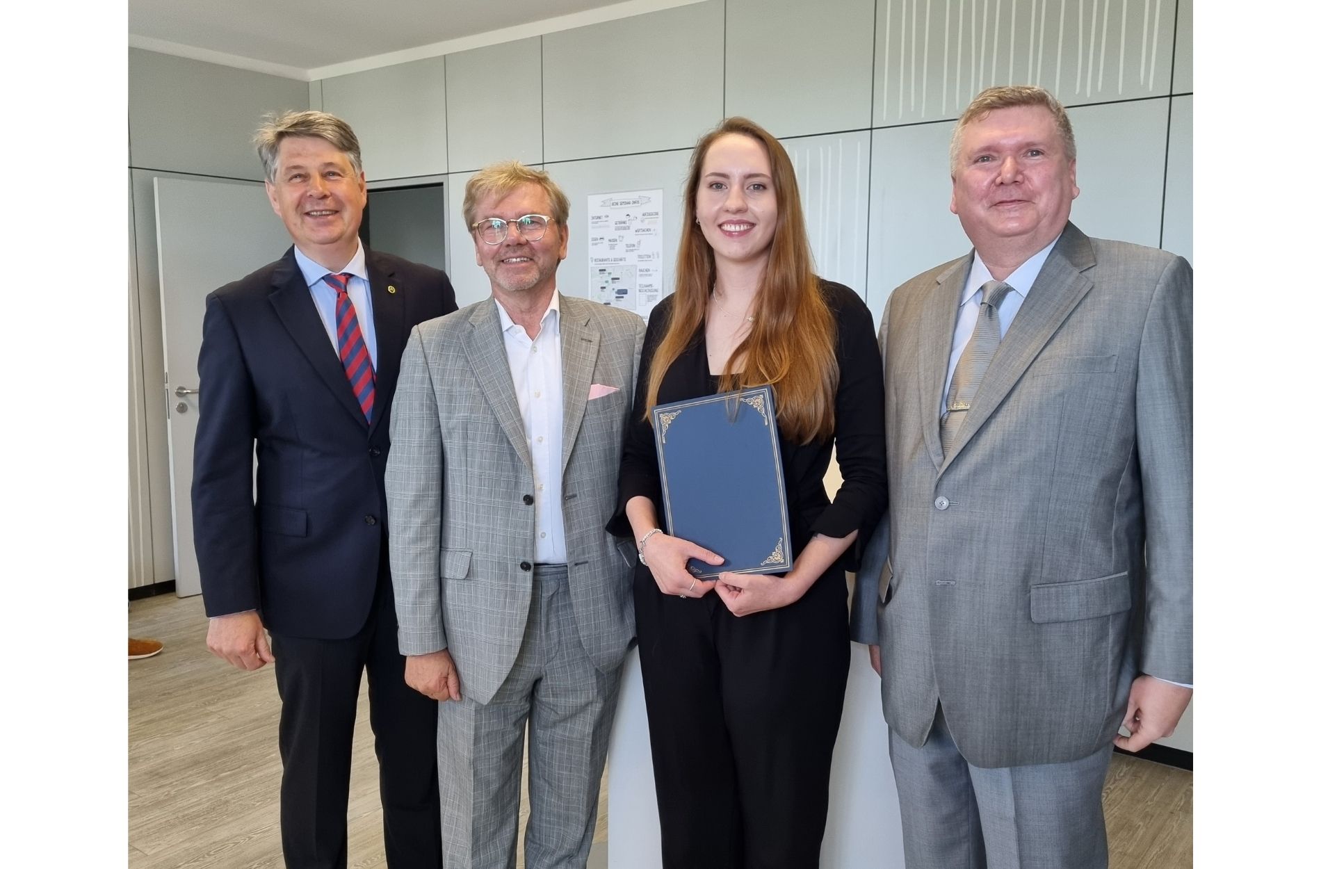 Gerhard Günnewig Stiftung vergibt Zukunfts-Award