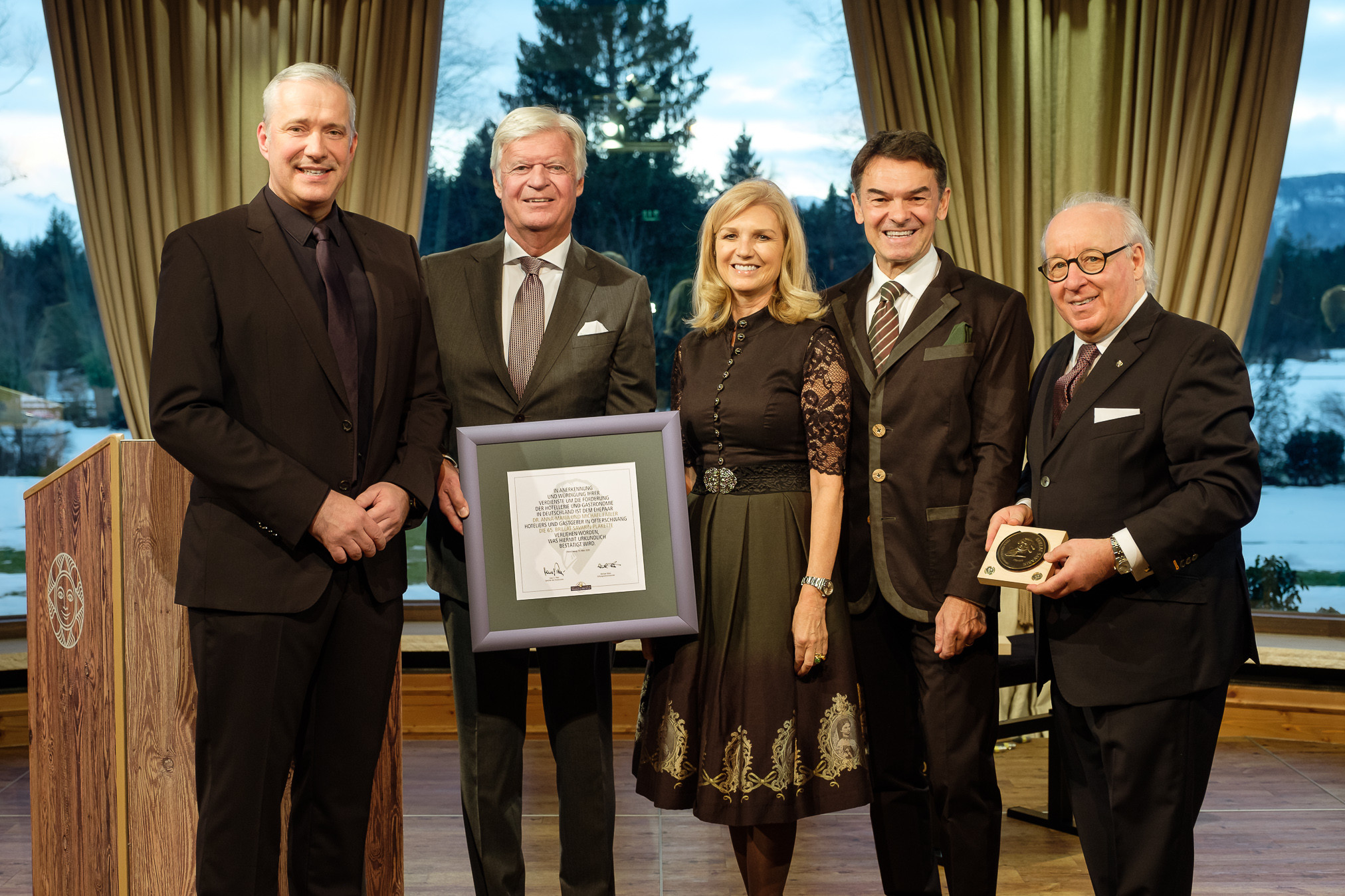 Anna-Maria und Michael Fäßler mit Brillat Savarin-Plakette ausgezeichnet
