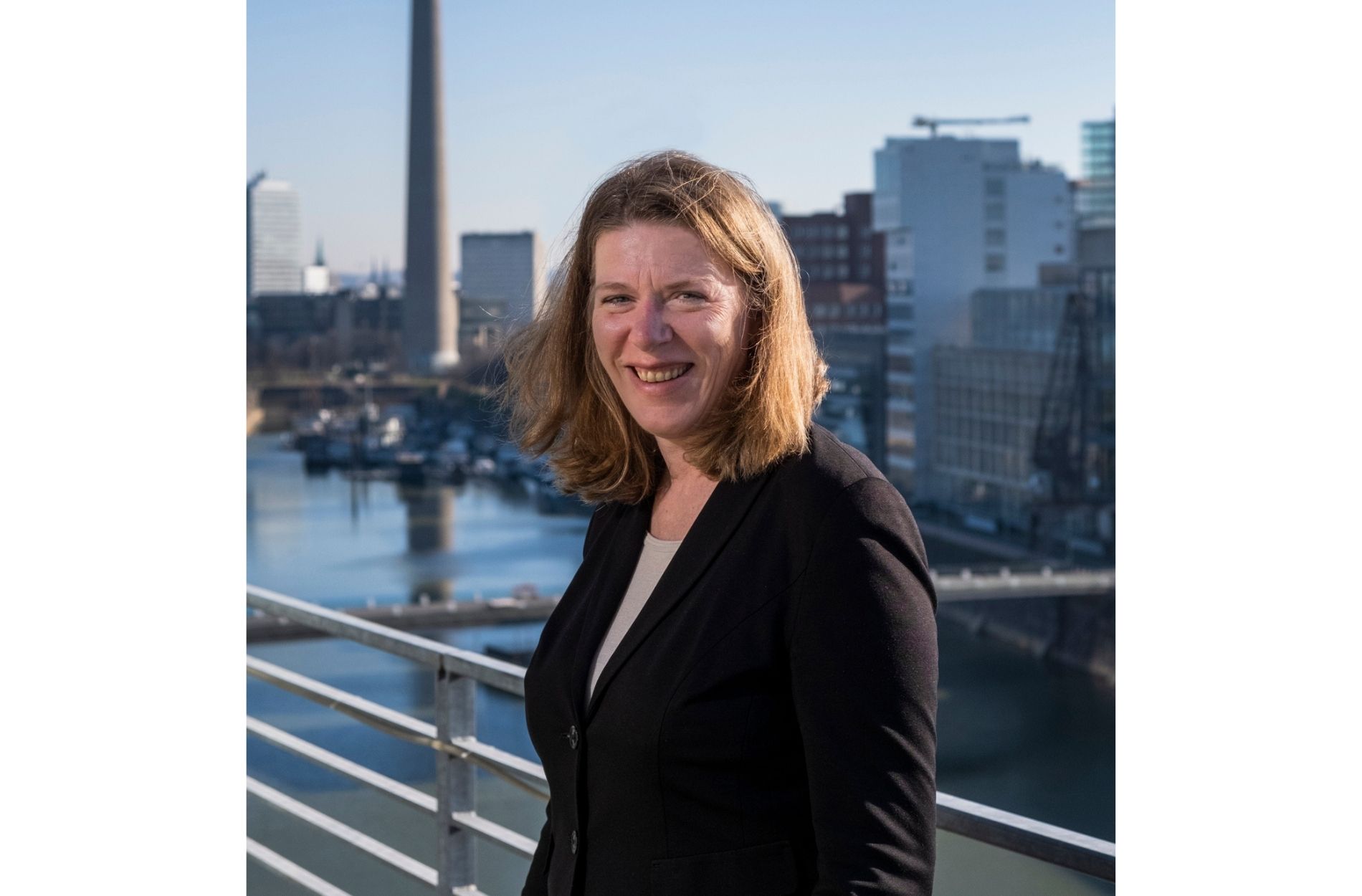 Elke Jacob ist Cluster Director of Sales & Marketing