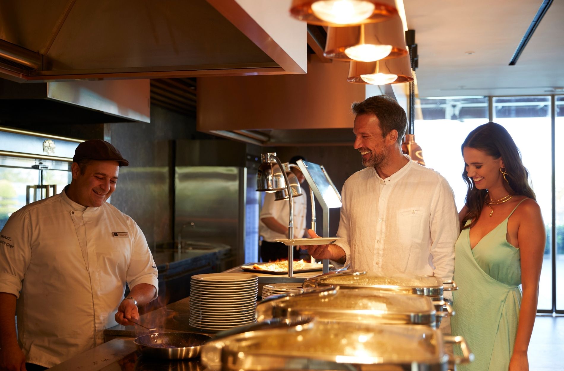 Frank Rosin kocht für Hotelgäste