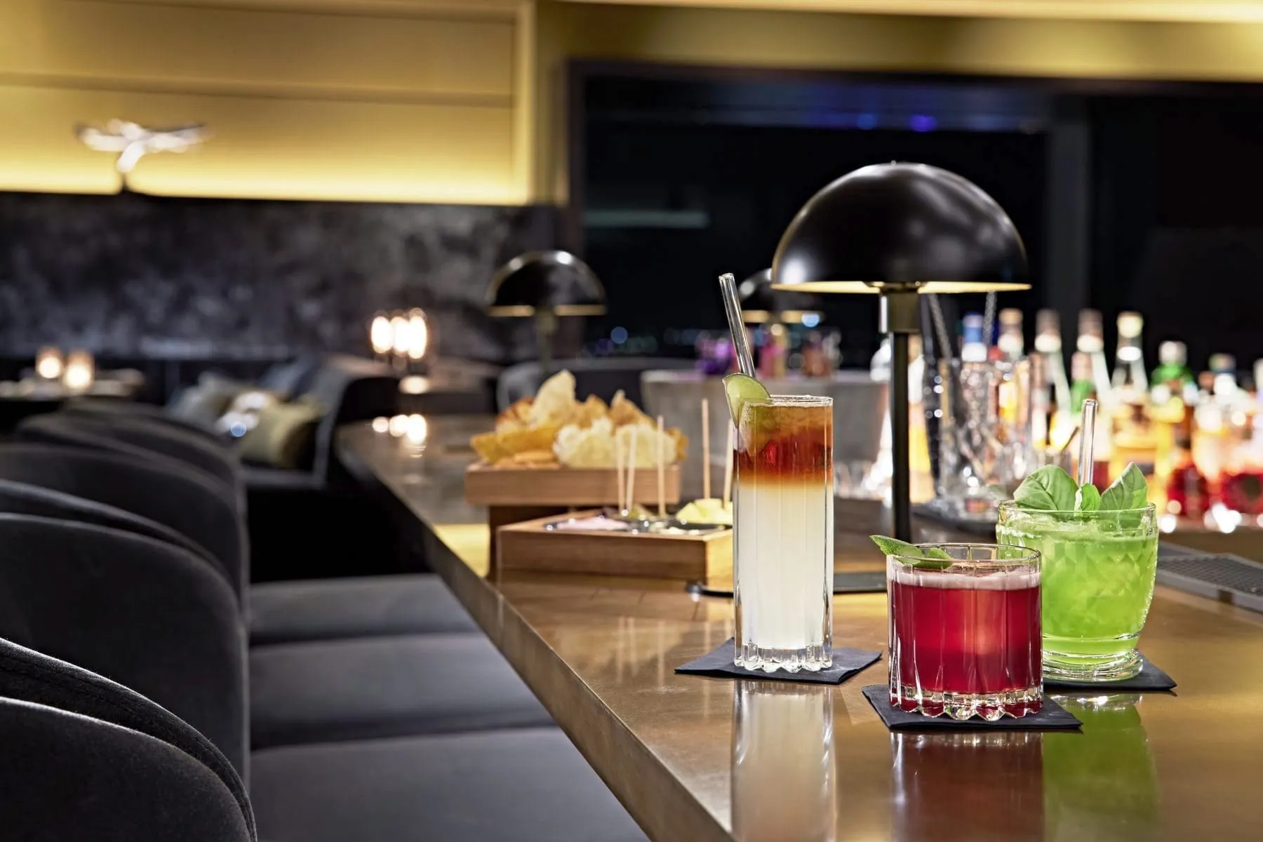 Lindner_Hotel_Ottos_Skybar_Drinks_in_Louge