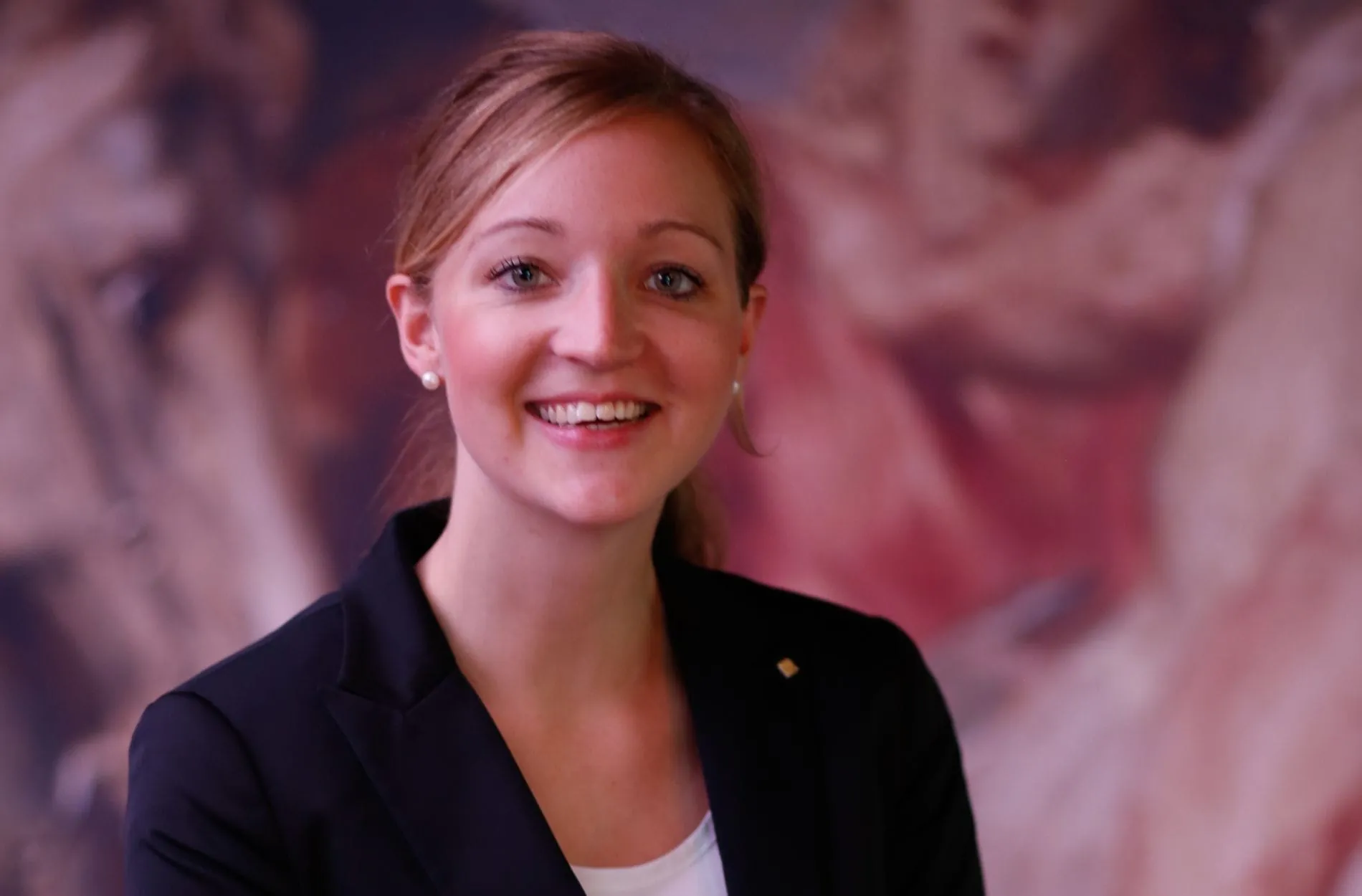 Personalie_Christina_Fern&aacute;ndez_Miron_Portrait