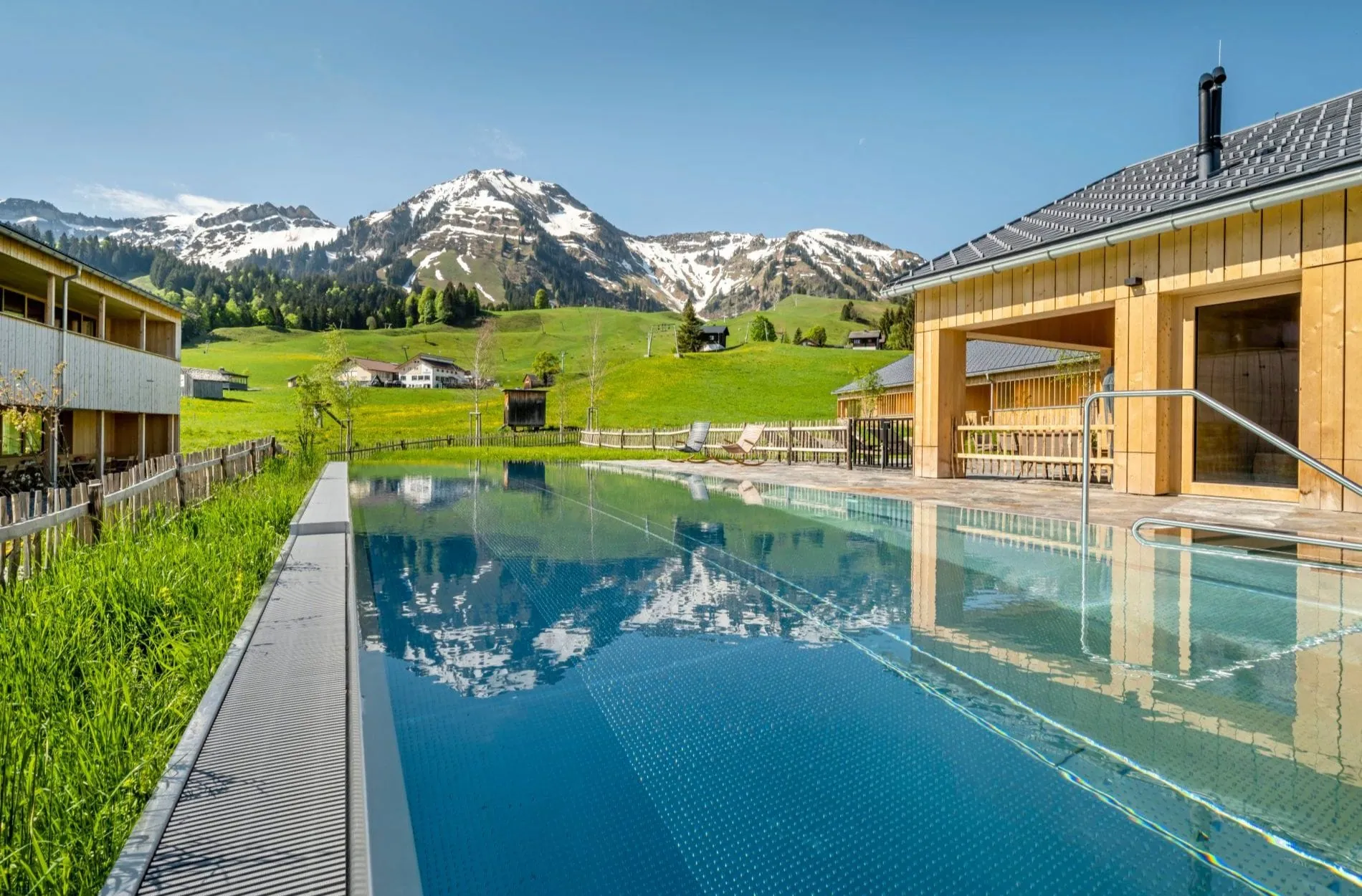 Fuchsegg_Eco_Lodge_Aussenansicht