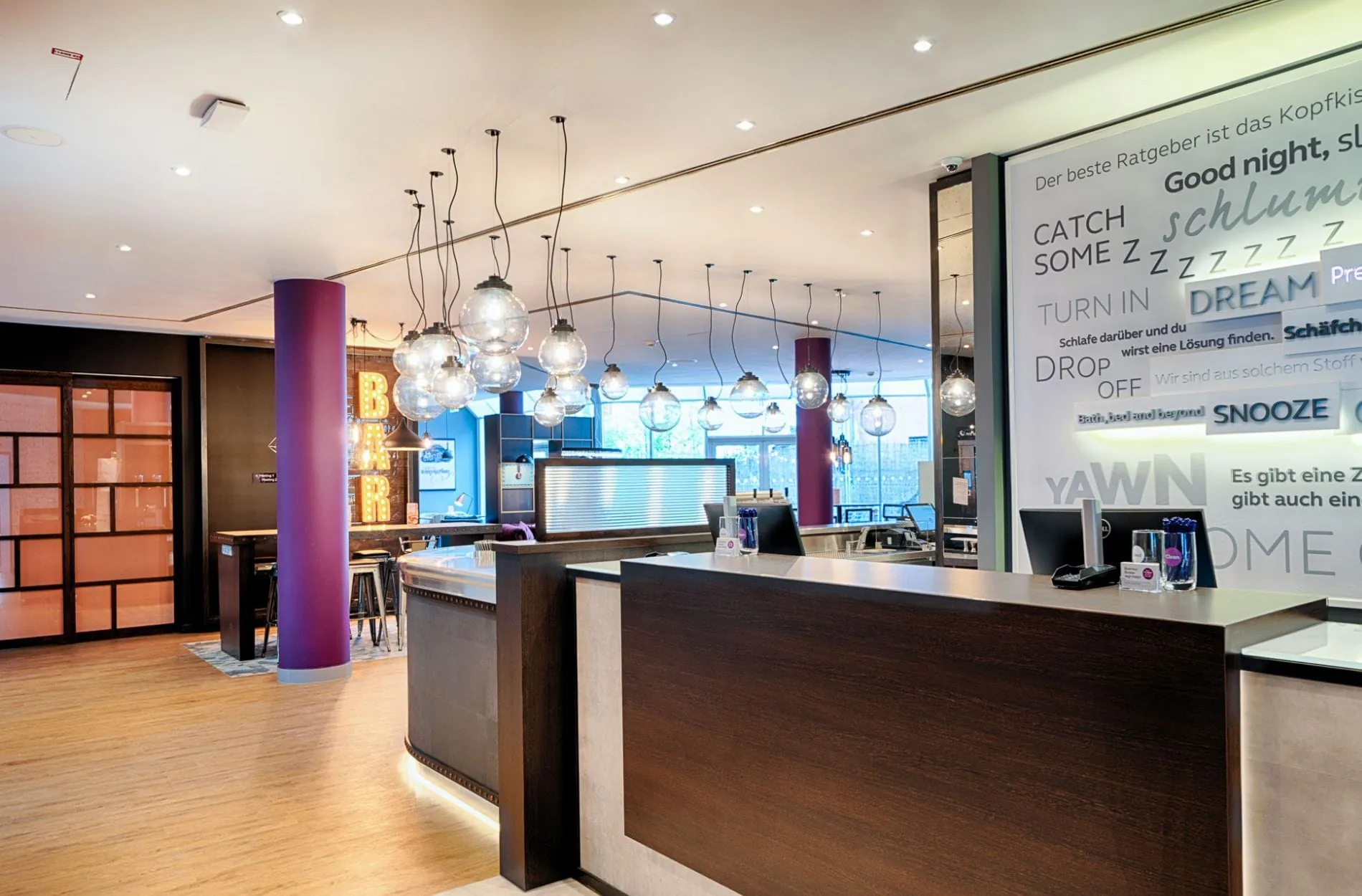 Expansion_Premier_Inn_Stuttgart_Rezeption