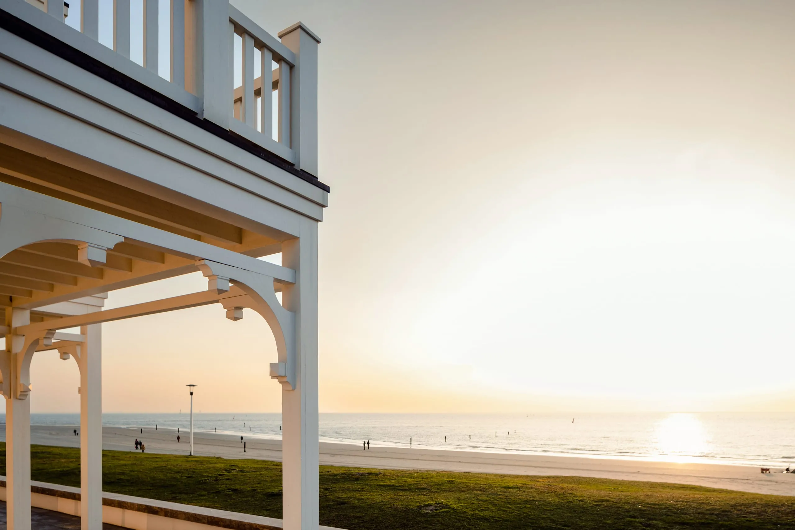 Eroeffnung_1884_Norderney_Meerblick_aussen_Balkon