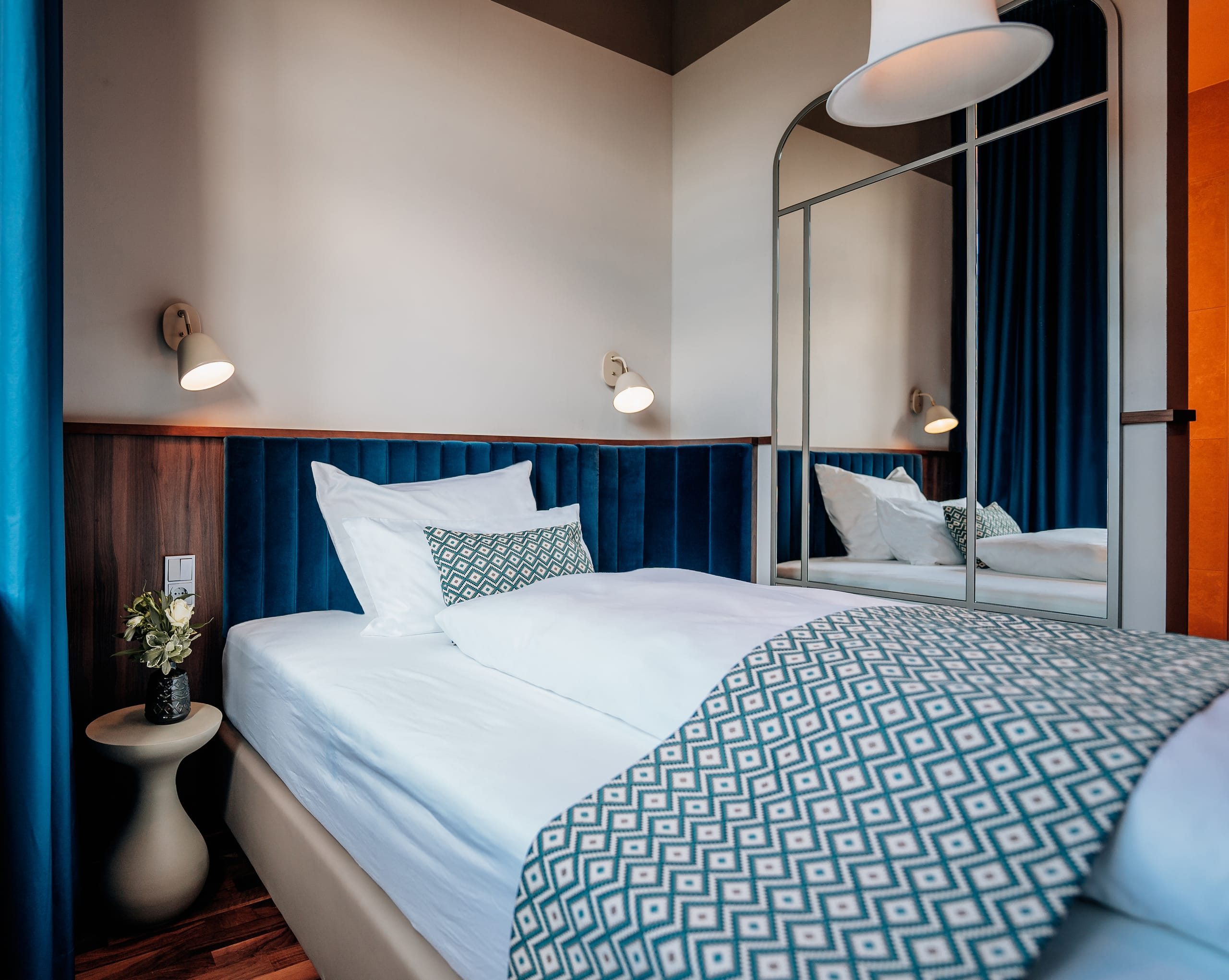 Opening_Hotel_Amalia_Gaestezimmer