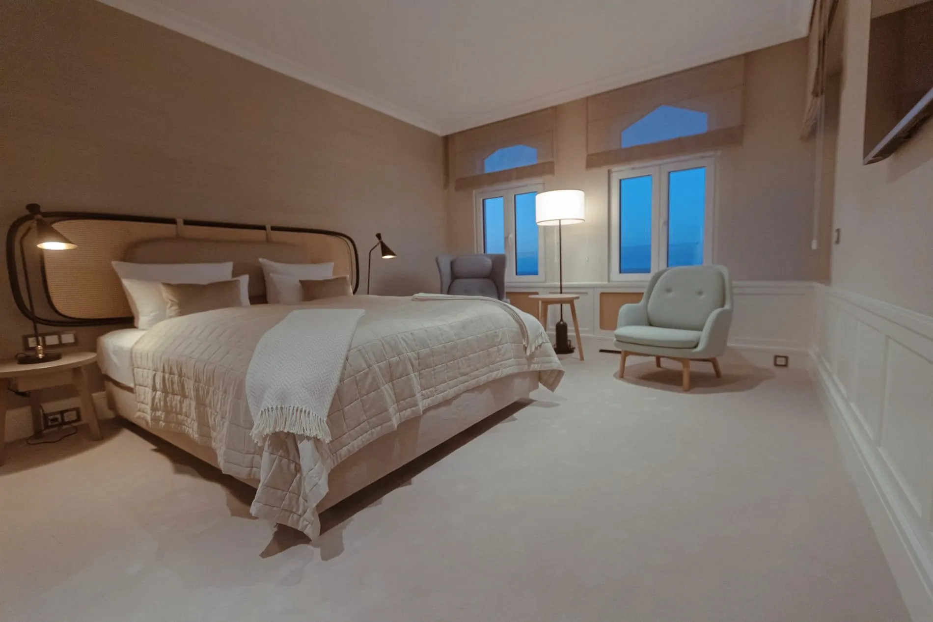 Doppelzimmer Meerblick Blaue Stunde