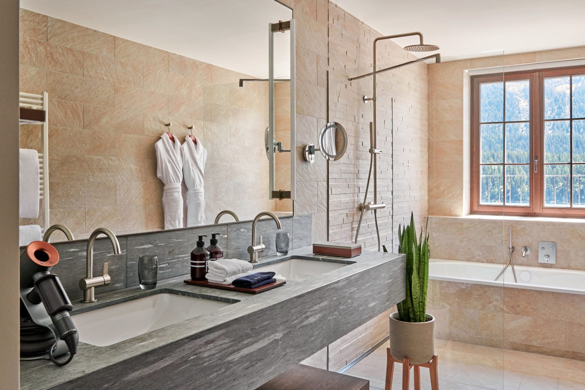 GRACE La Margna_Rooms-Suites