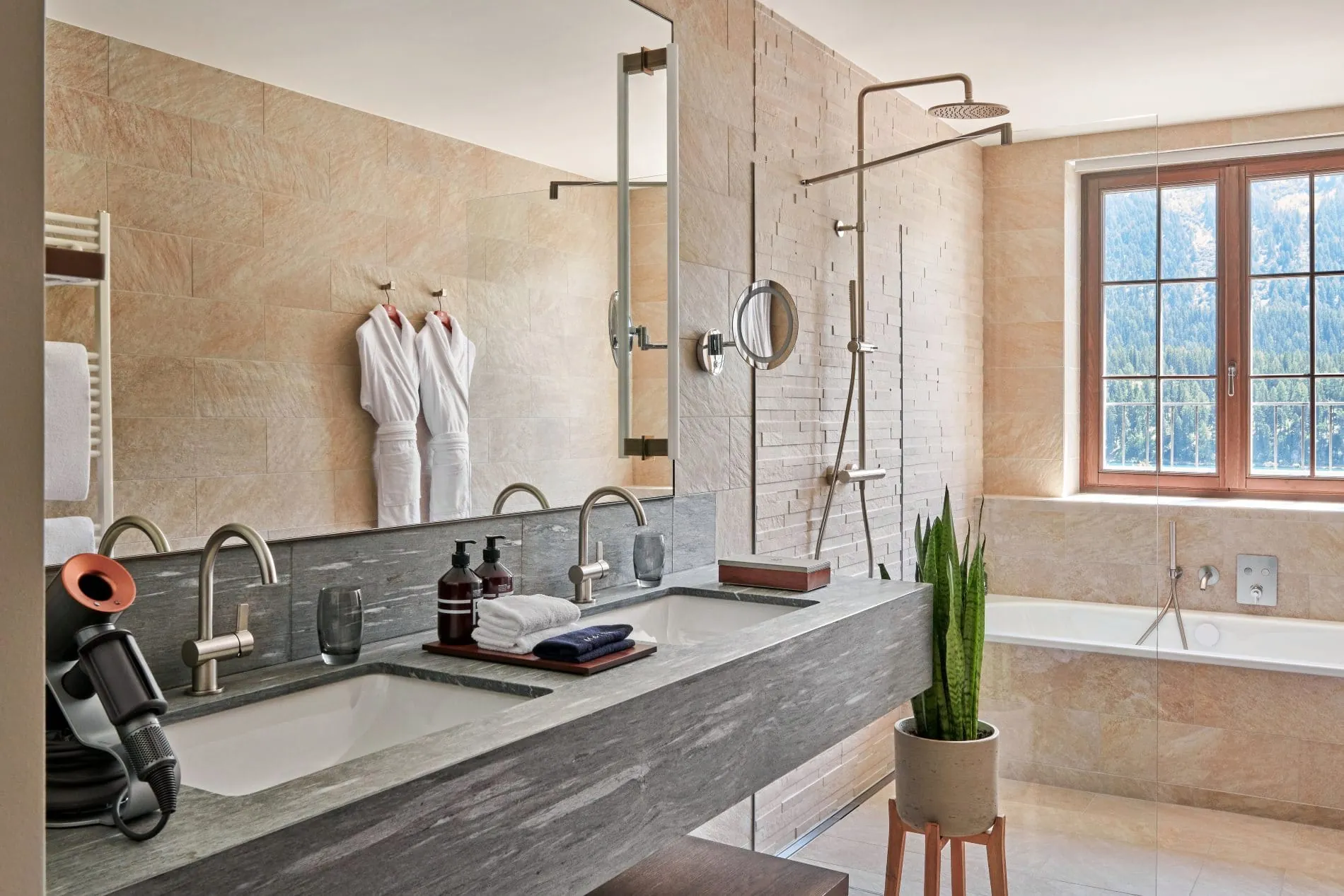 GRACE La Margna_Rooms-Suites