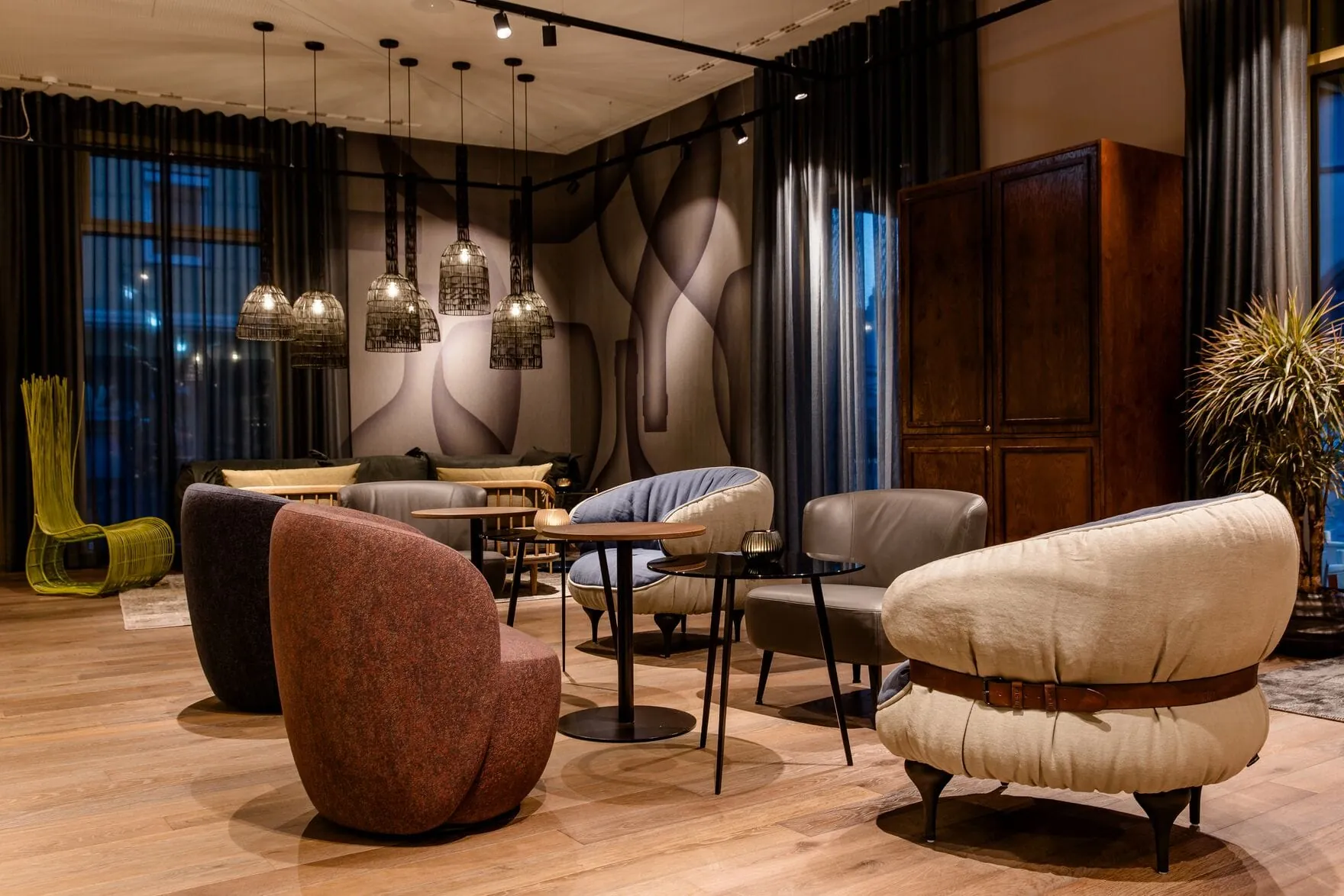 Motel_One_Wuerzburg_Interior_Weinanbau