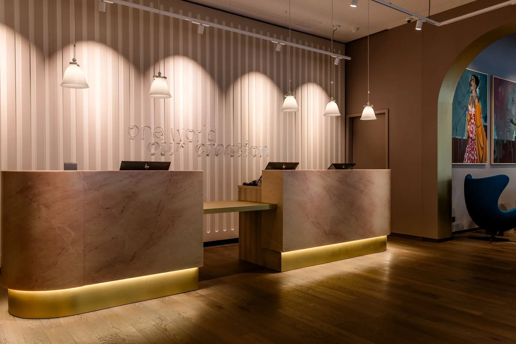 Motel_One_Wuerzburg_Reception