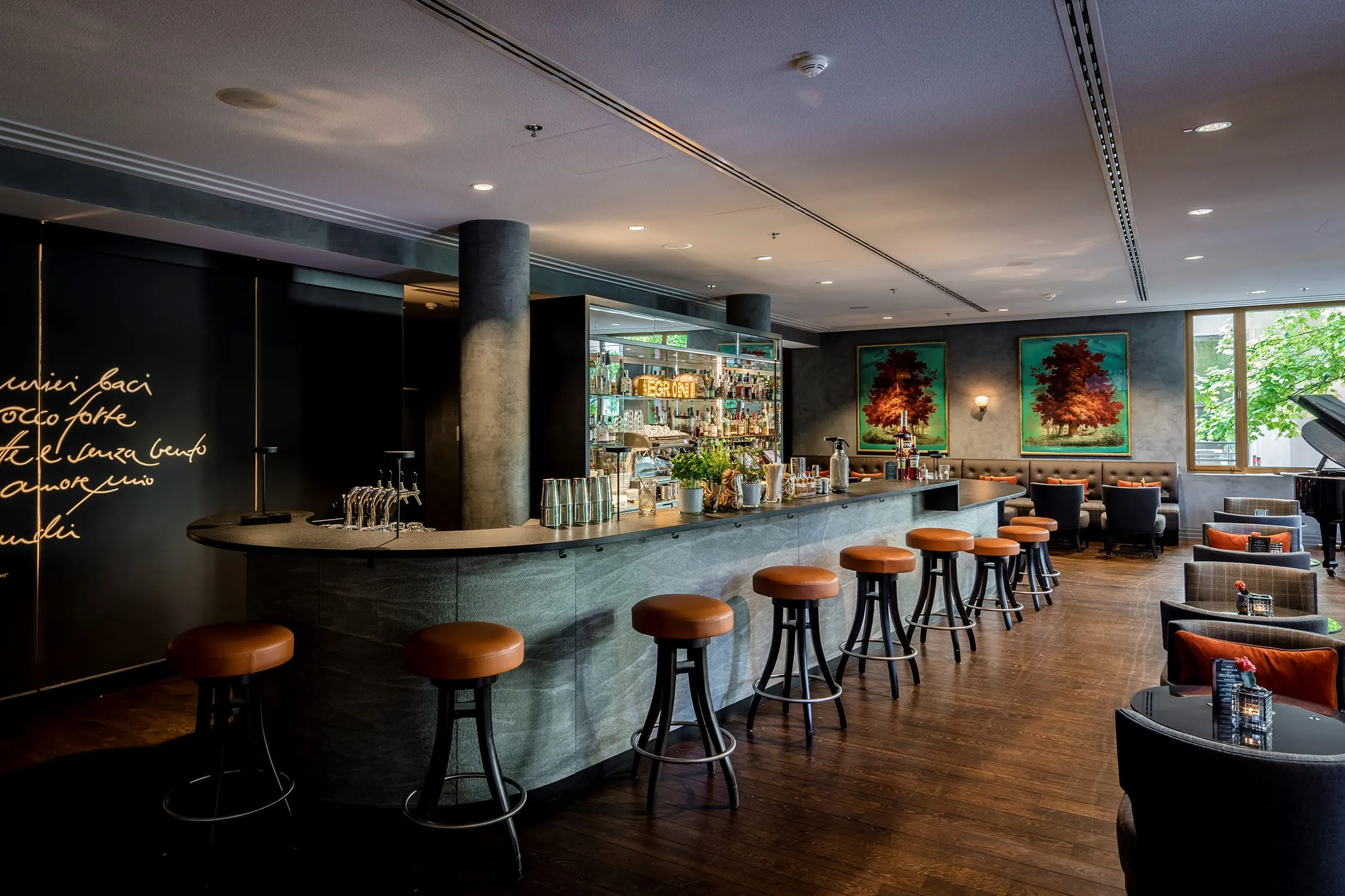 The_Charles_Hotel_Sophias_Bar