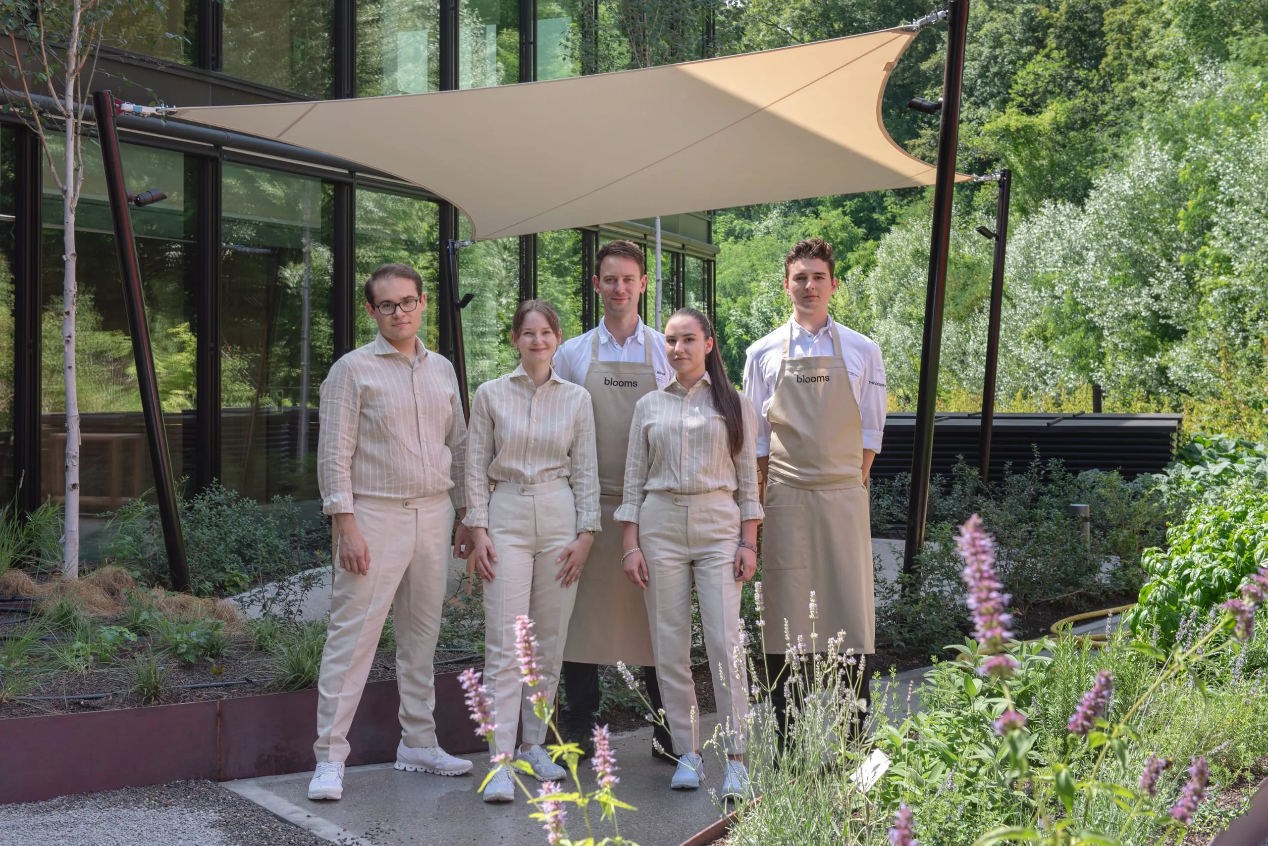 The_Dolder_Grand_Gartenrestaurant_Blooms_Team