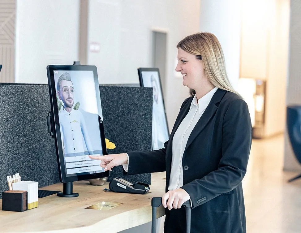 Wenn Avatare und Chatbots mit Gästen kommunizieren