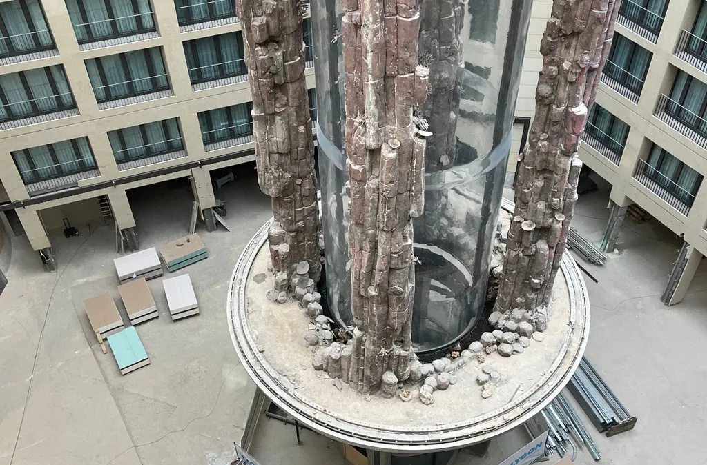 Aquadom_Radisson_Collection