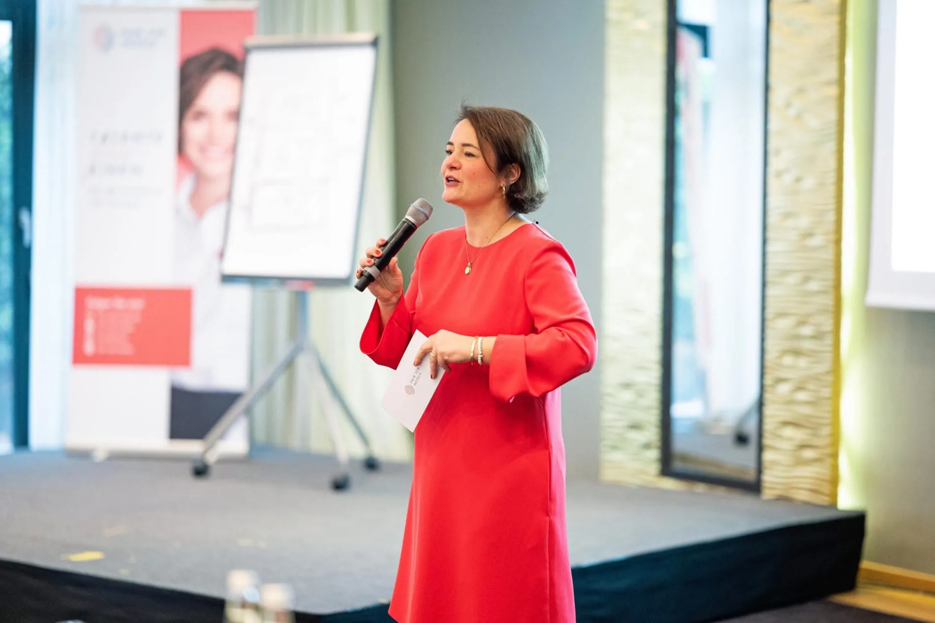 Katharina Darisse, Fair Job Hotels