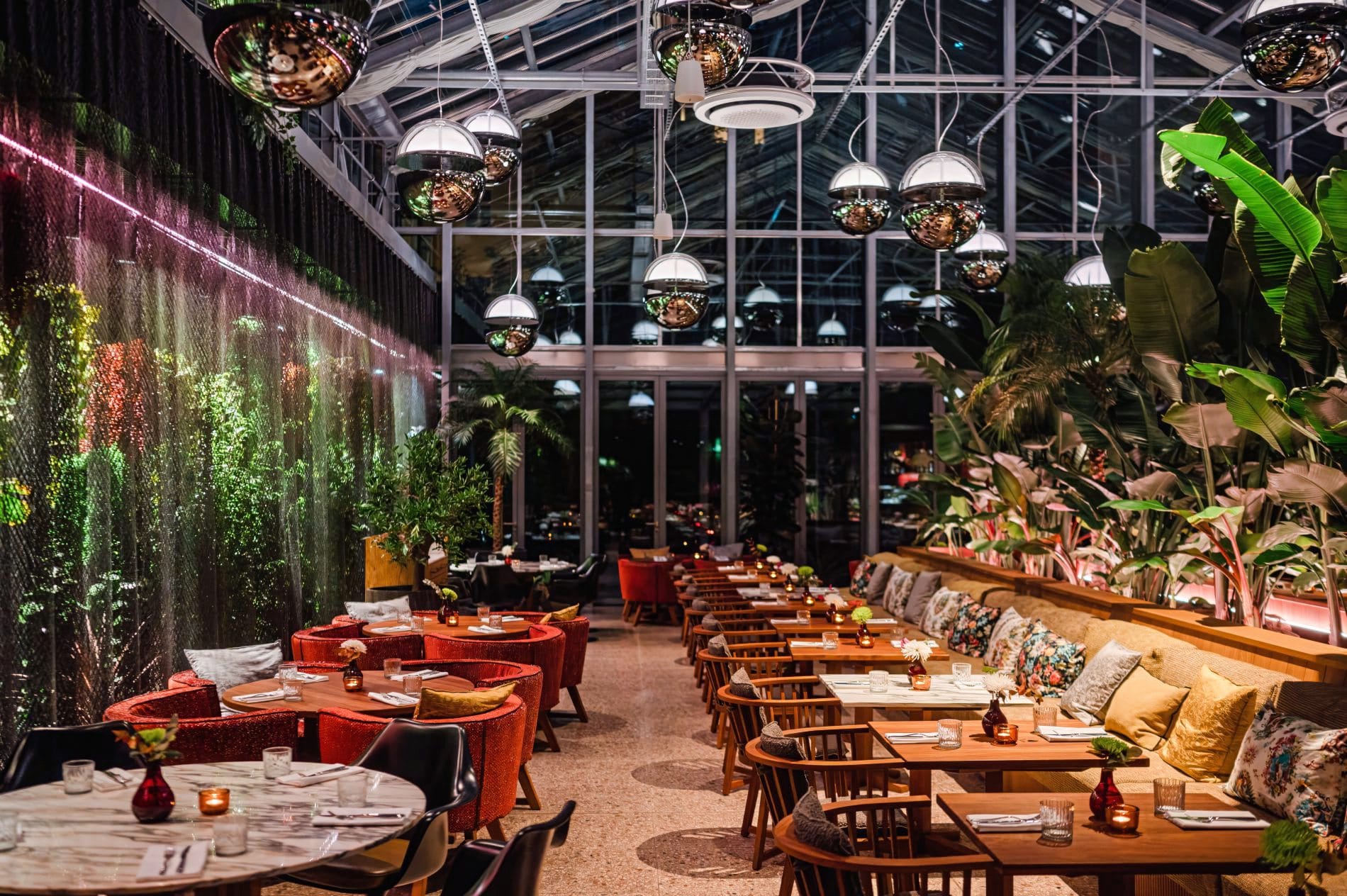 Sly_Restaurant
