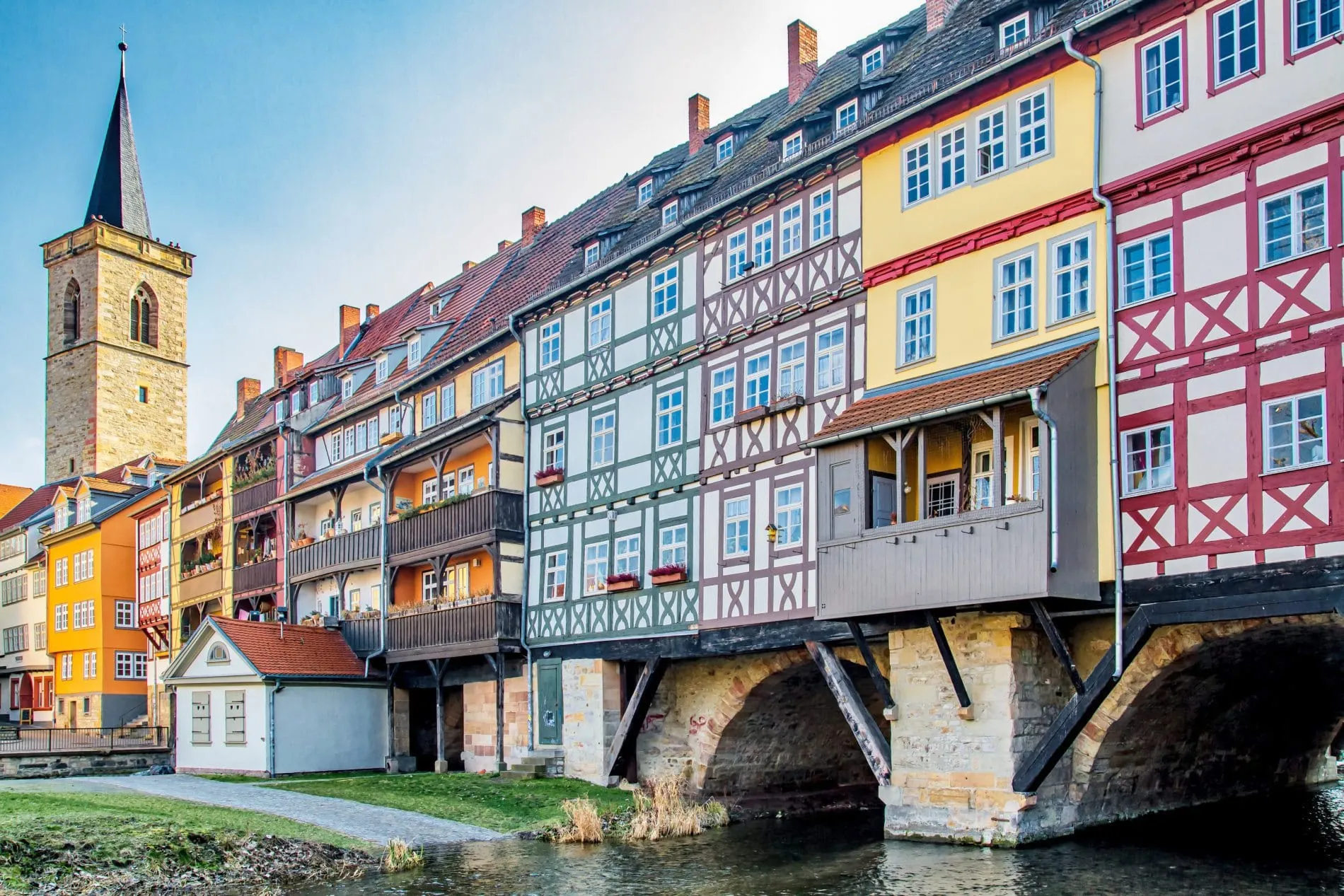 Seit 1. Januar 2024 müssen in der Stadt Erfurt auch Geschäftsreisende die Bettensteuer zahlen.