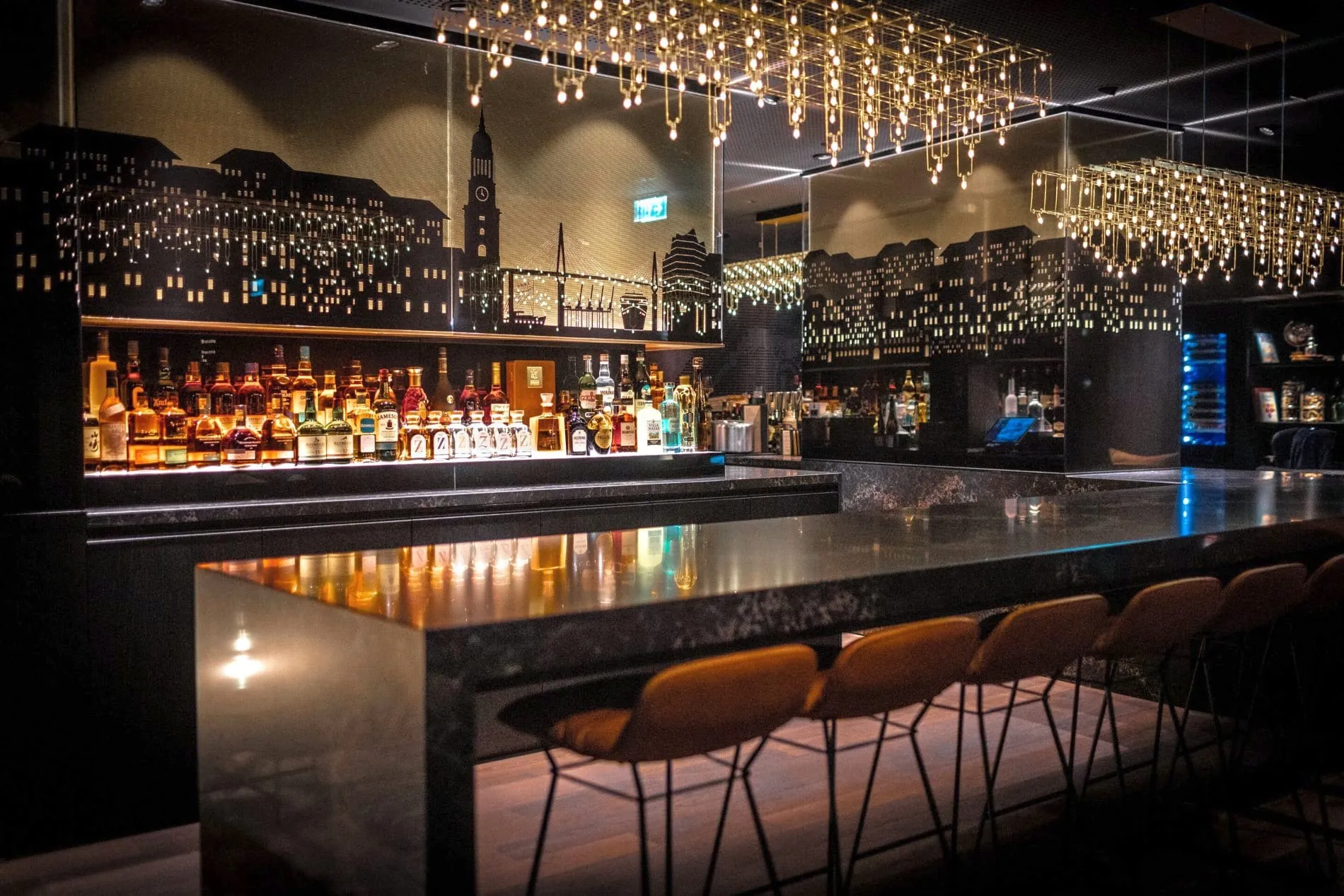 The Cloud One, The Cloud One Hamburg-Kontorhaus, Motel One Group