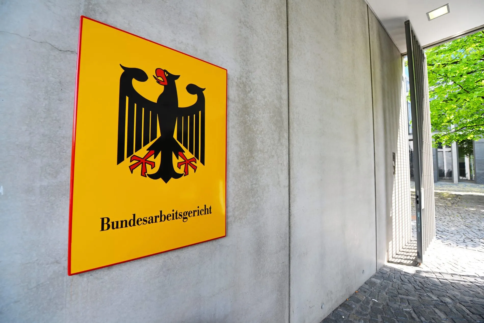 Arbeitgeber müssen bei Corona-Quarantäne Lohn zahlen