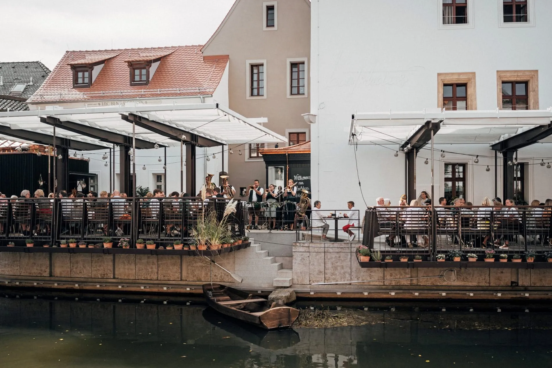 Bootshaus_Amberg_Terrasse