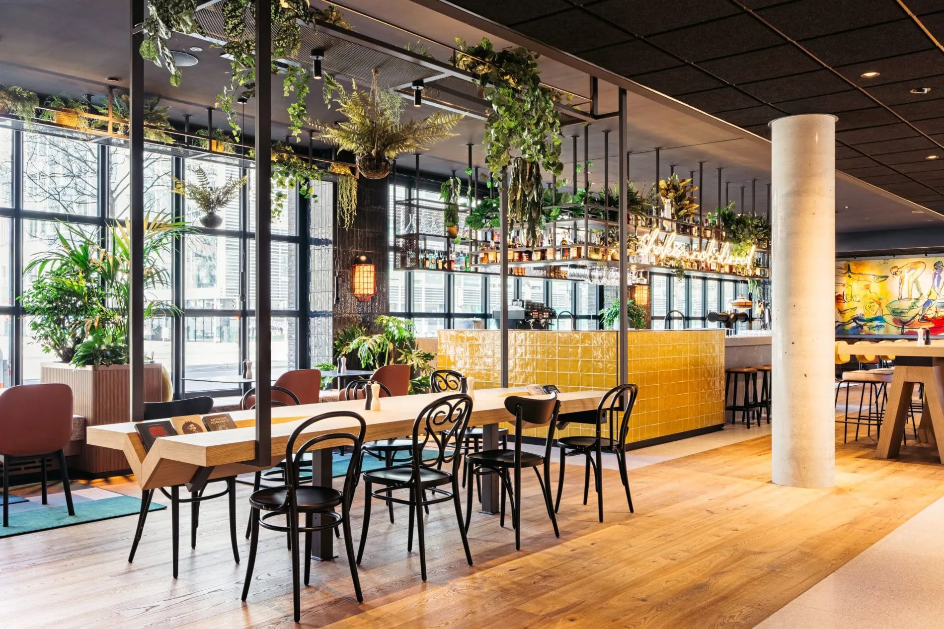 Seven Botanicals Bar & Kitchen