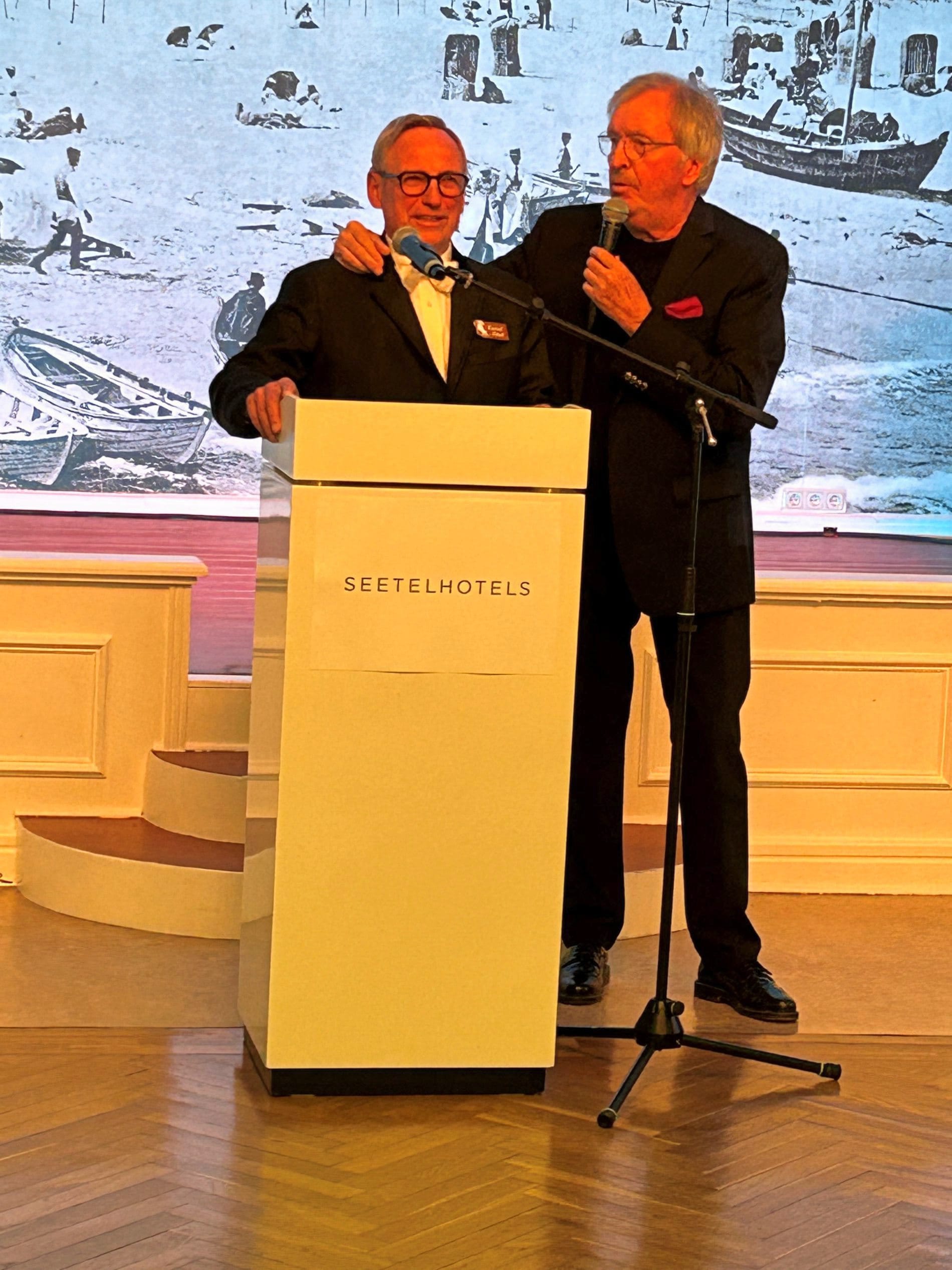 Rolf Seelige-Steinhoff mit Brillat Savarin-Plakette geehrt - Tophotel.de