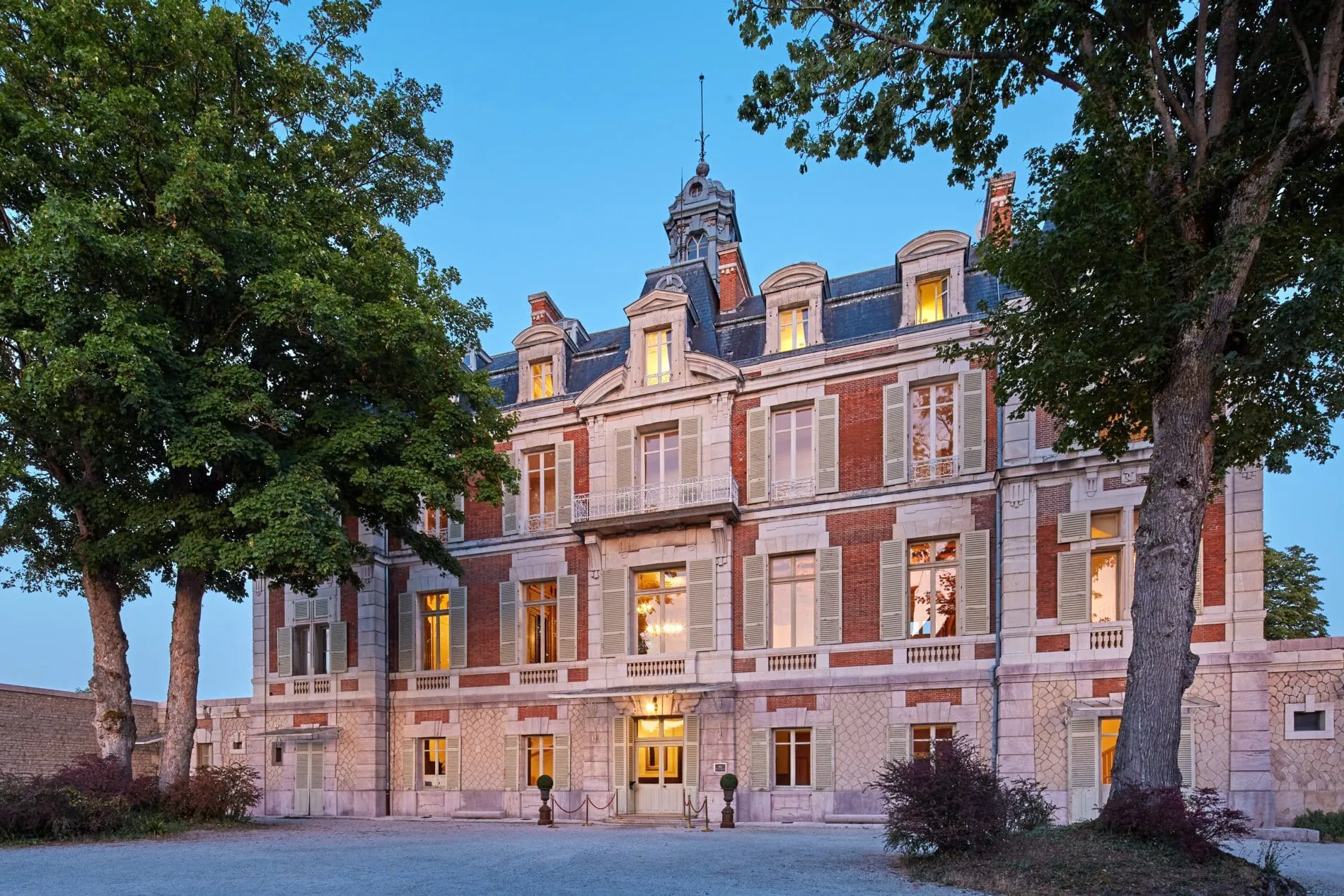 Grand Metropolitan Hotels nehmen erstes Hotel in Frankreich auf