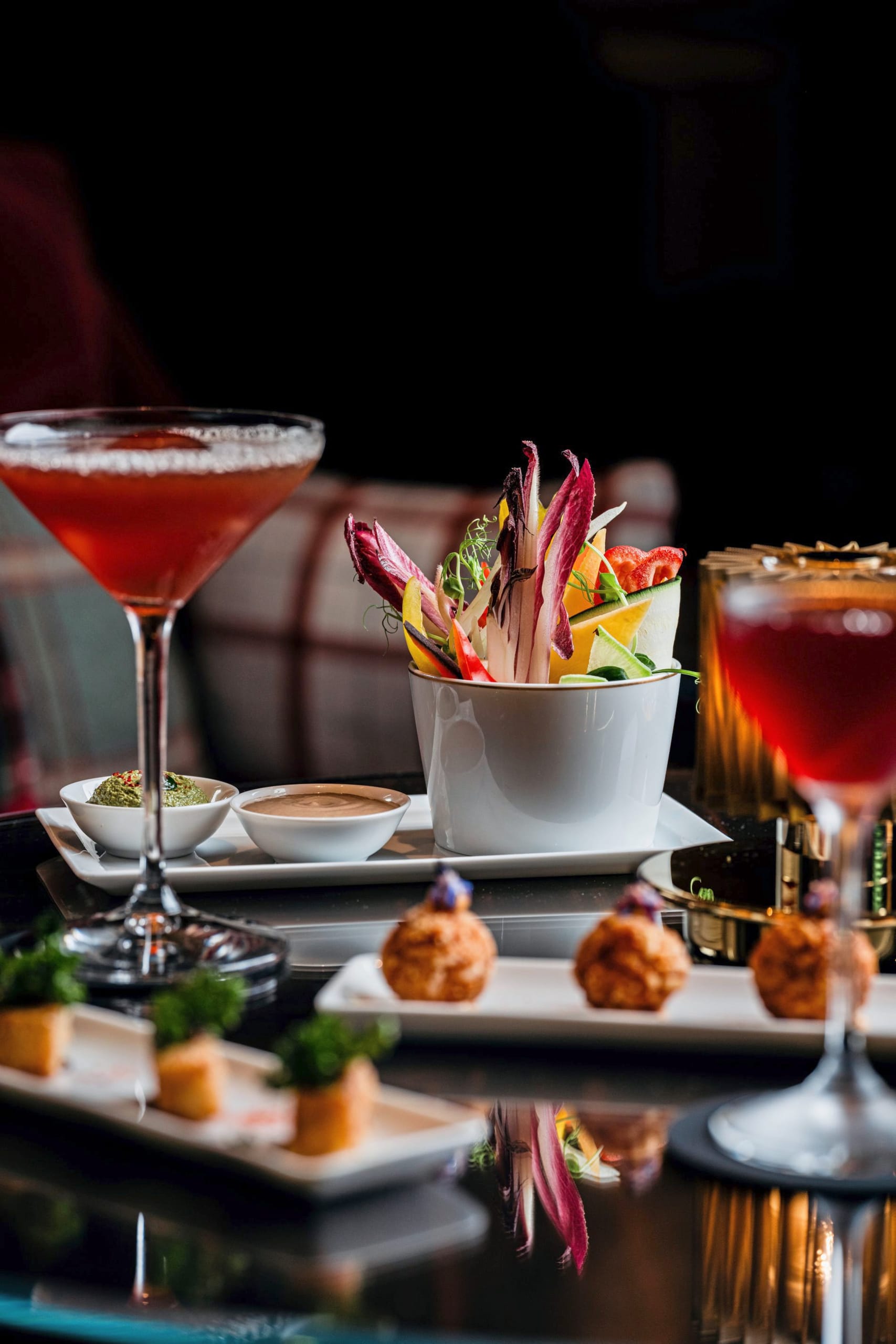 Bar 37, The Woodward