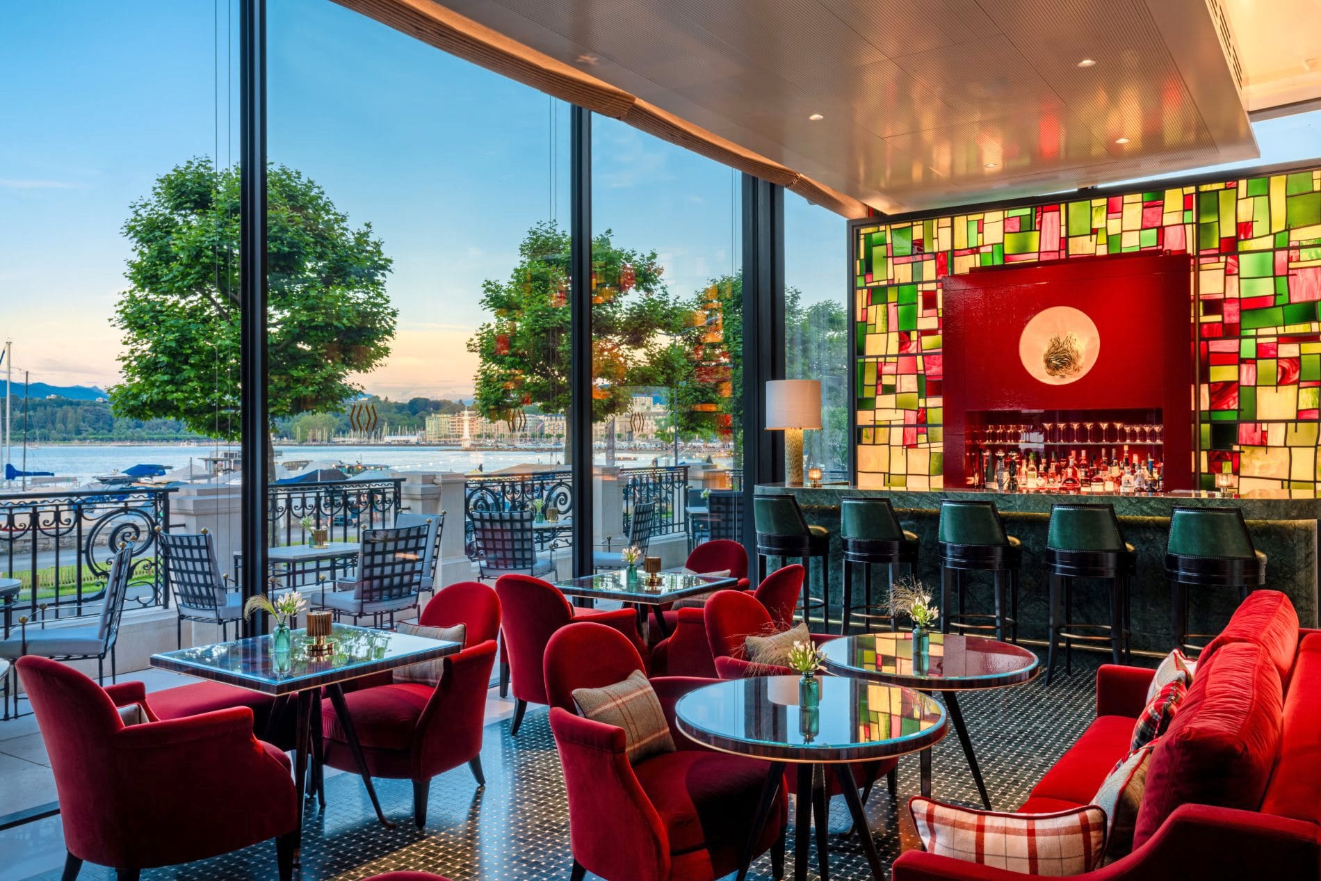 Bar 37, The Woodward