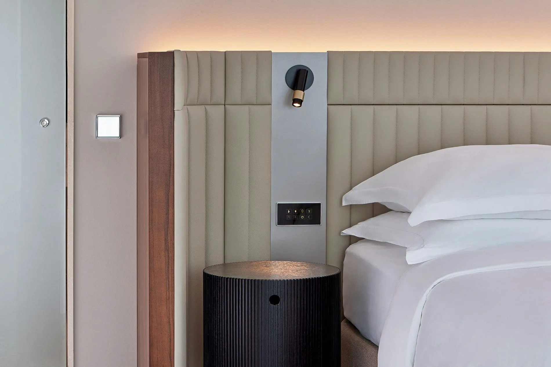 Bett im JW Marriott Hotel Frankfurt