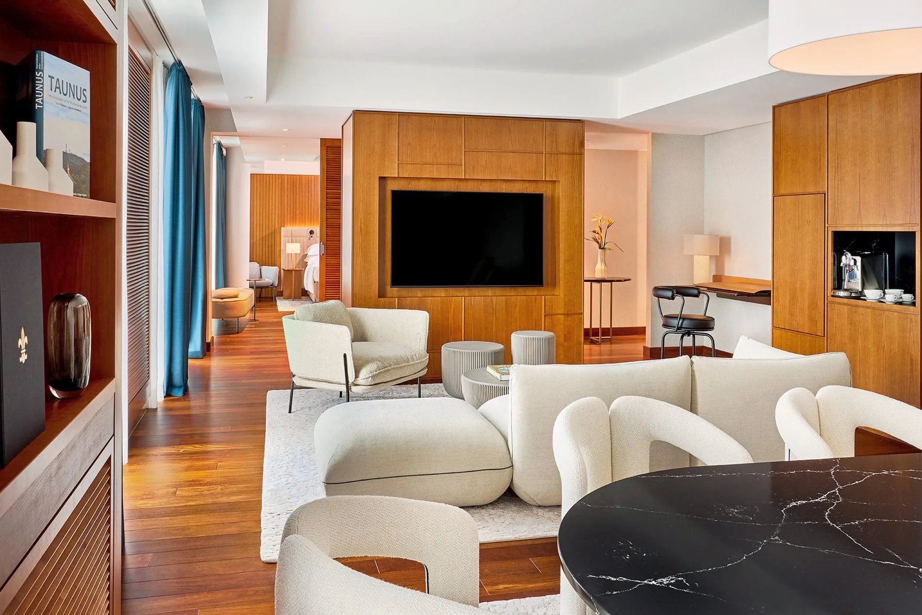 Senator Suite im JW Marriott Hotel Frankfurt
