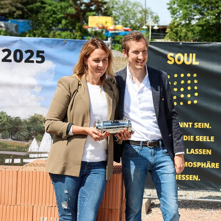 Marc_und_Sandra_Vollbracht_Grundsteinlegung