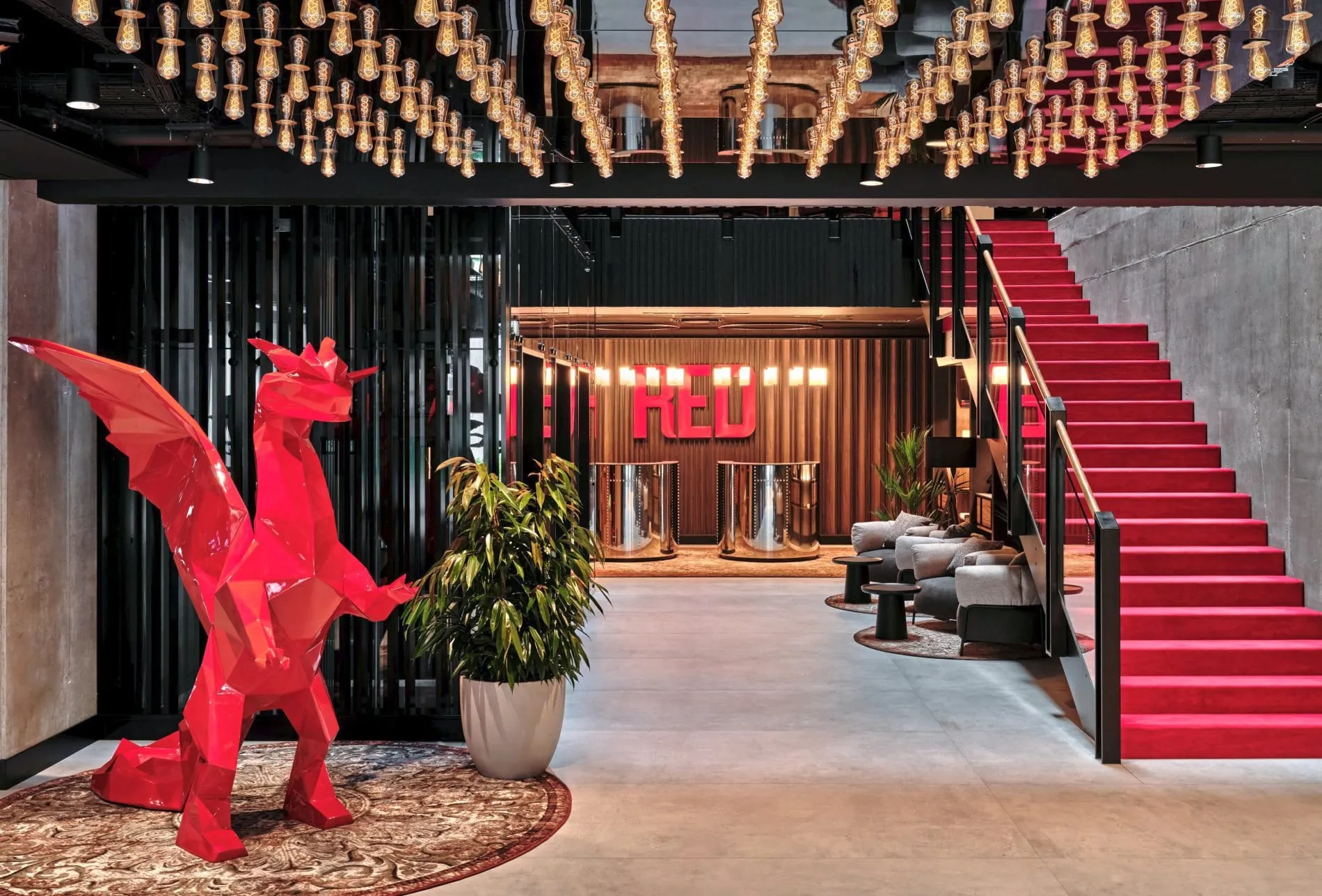 Radisson RED H&A Krakow_Lobby