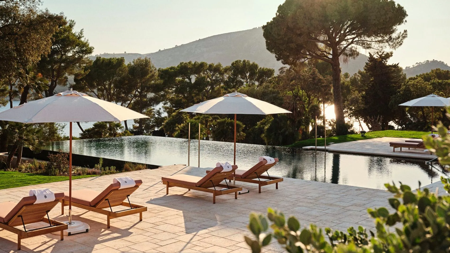 Four Seasons Mallorca at Formentor_Pool