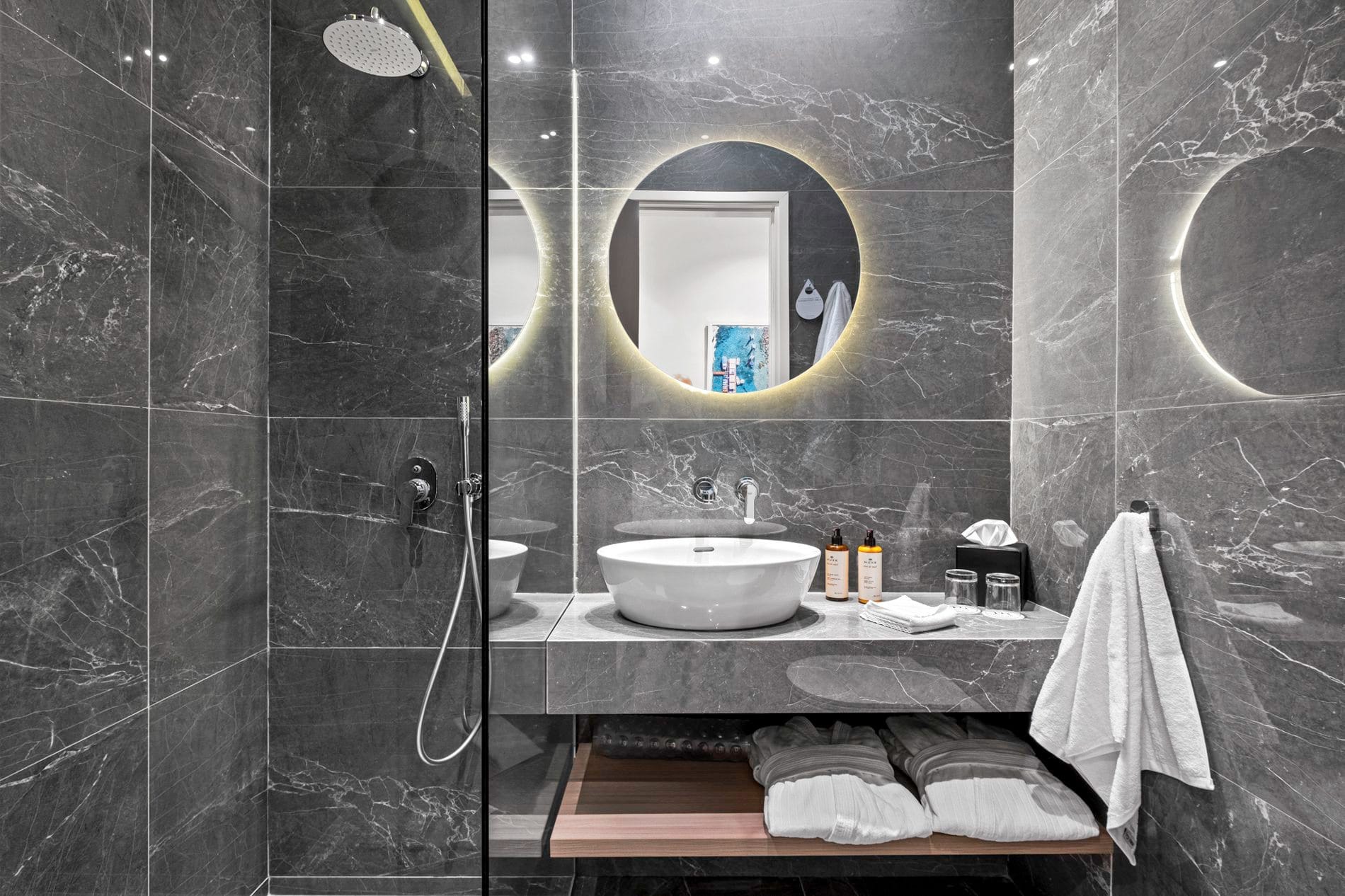 Badezimmer im Mercure Larnaca