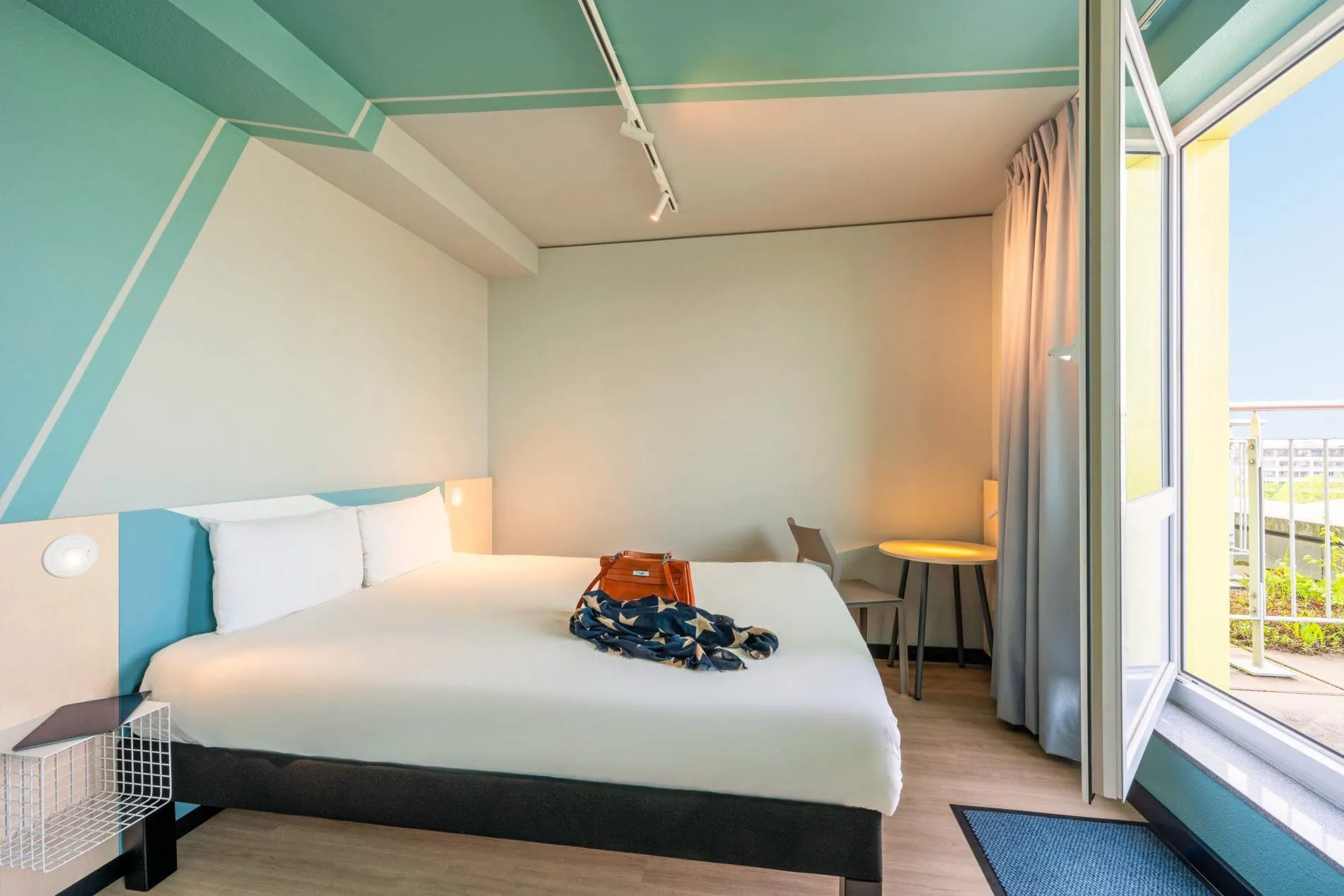 Ibis Budget Berlin Kurfurstendamm Zimmer