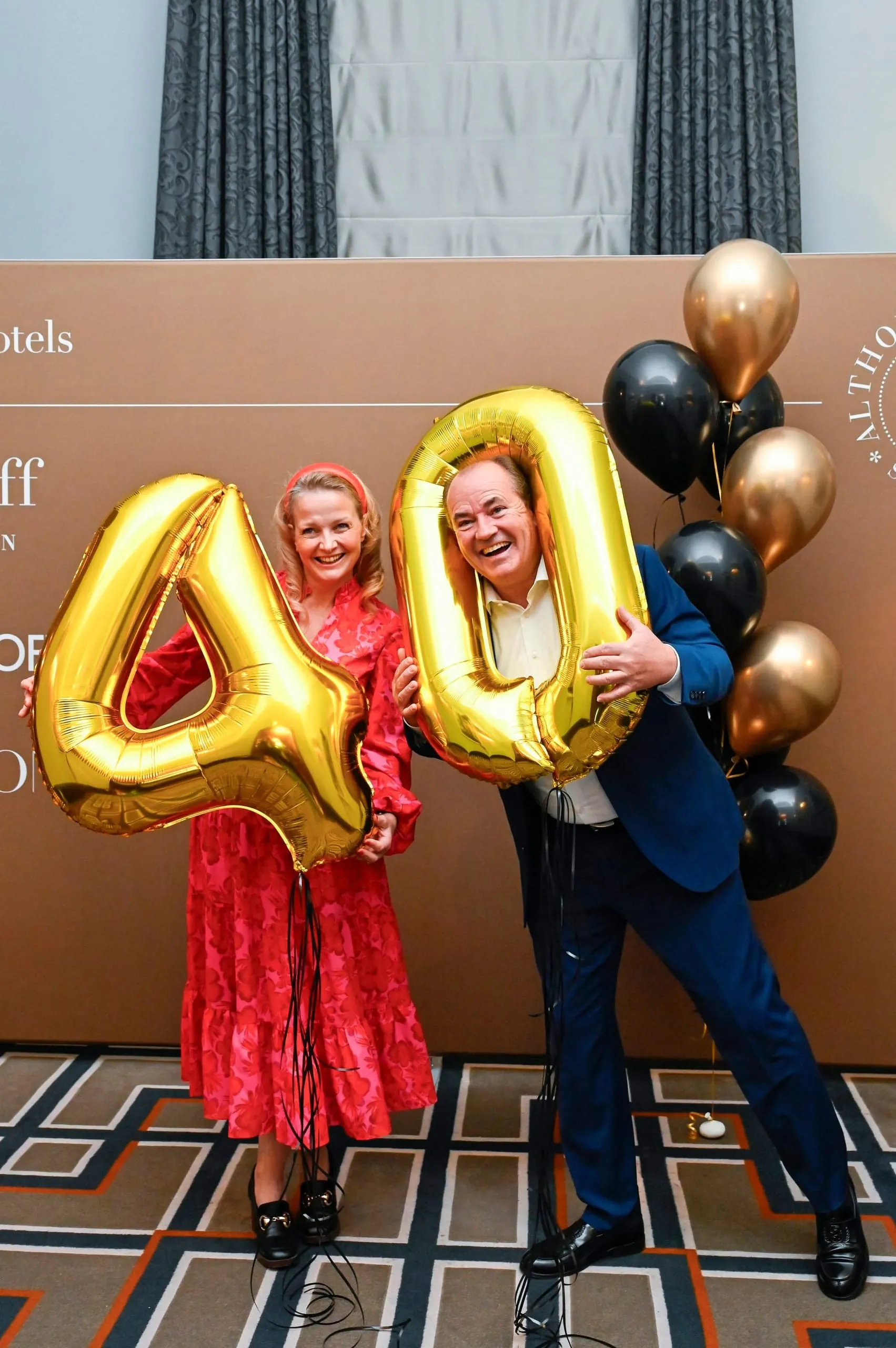 Moderator Wolfram Kons mit Ehefrau Alexa Apermann