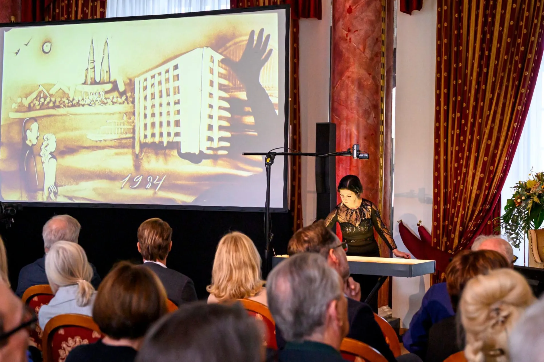 40_Jahre_Althoff_Hotels, Sandkünstlerin